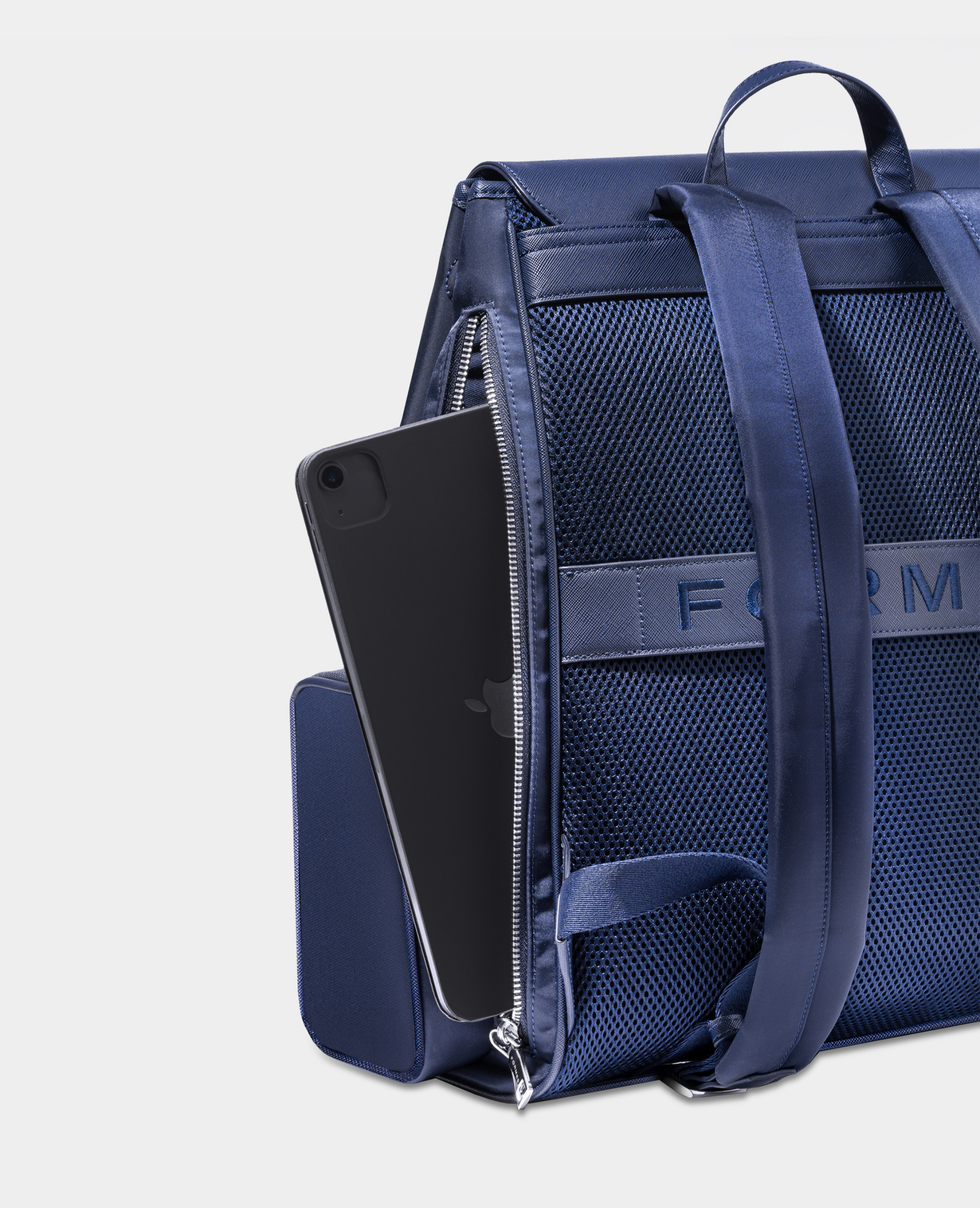 Formes Summit Seeker Abyss Backpack