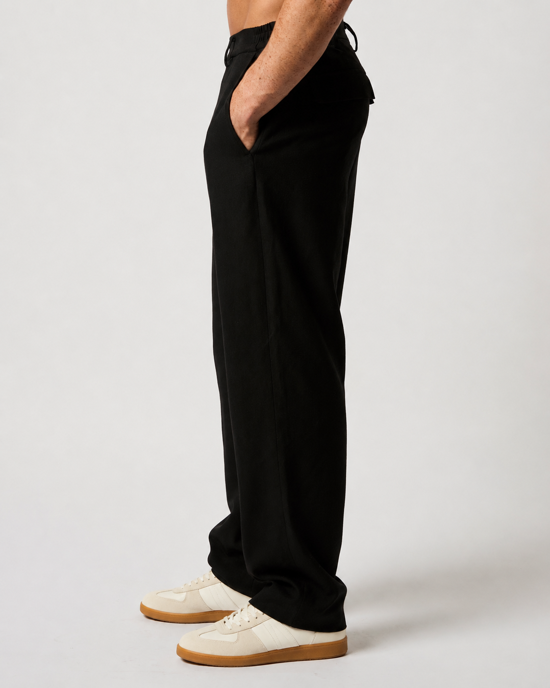 Coszus All-Rounder Black Pants