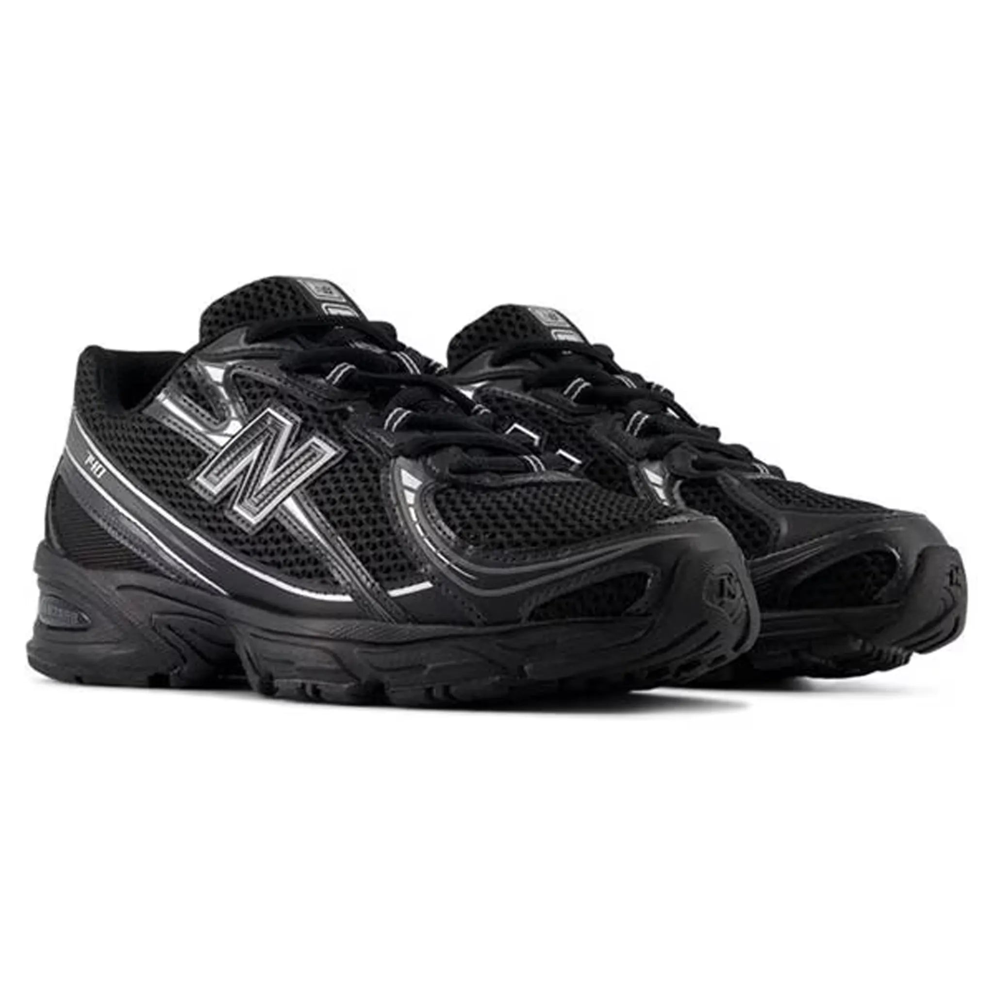 Front side view of New Balance 740v2 Black Silver Metallic