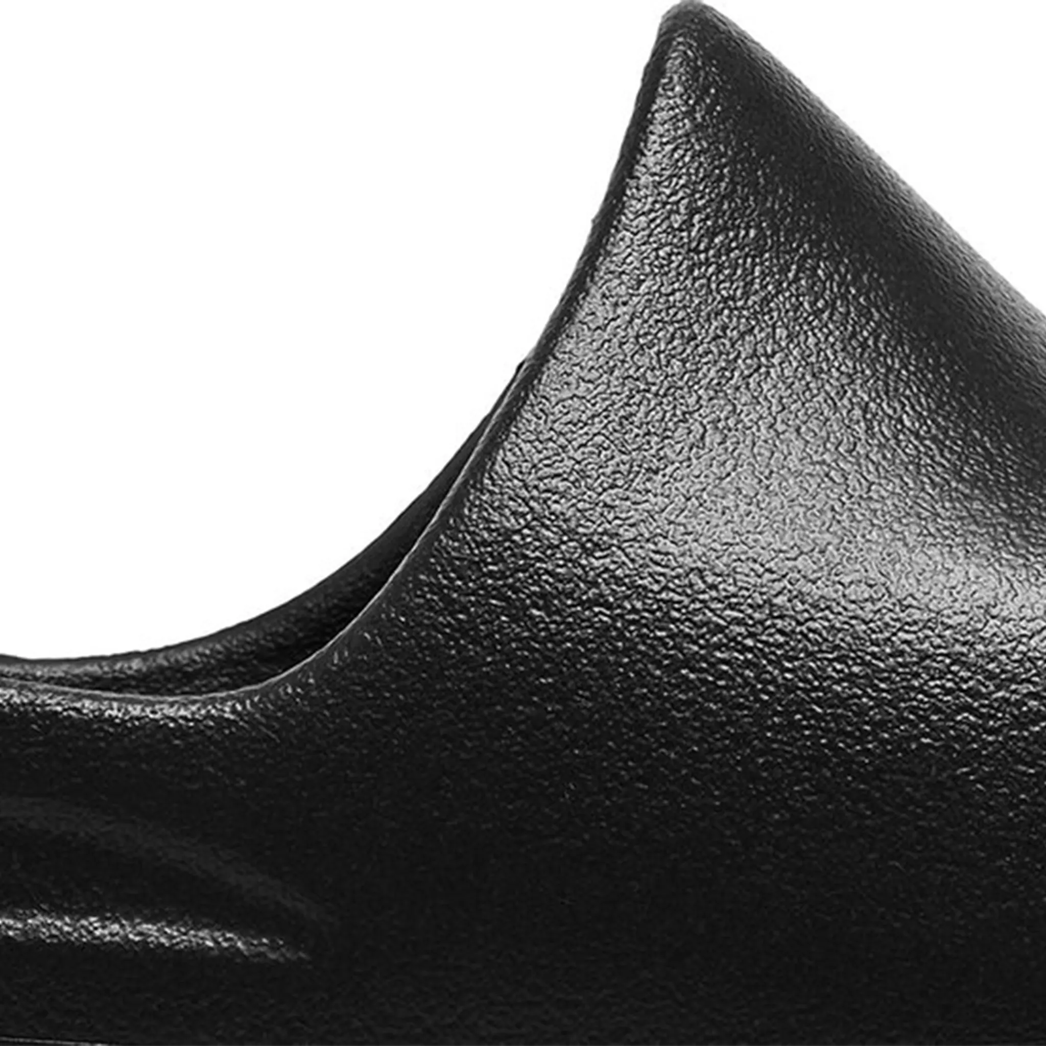 Detail view of Adidas Yeezy Slide Kids Dark Onyx ID5104