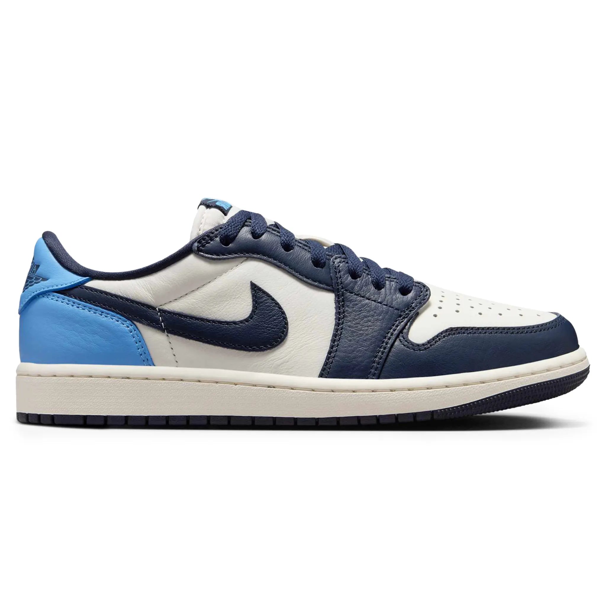 Side view of Air Jordan 1 Low OG Obsidian UNC CZ0790-400