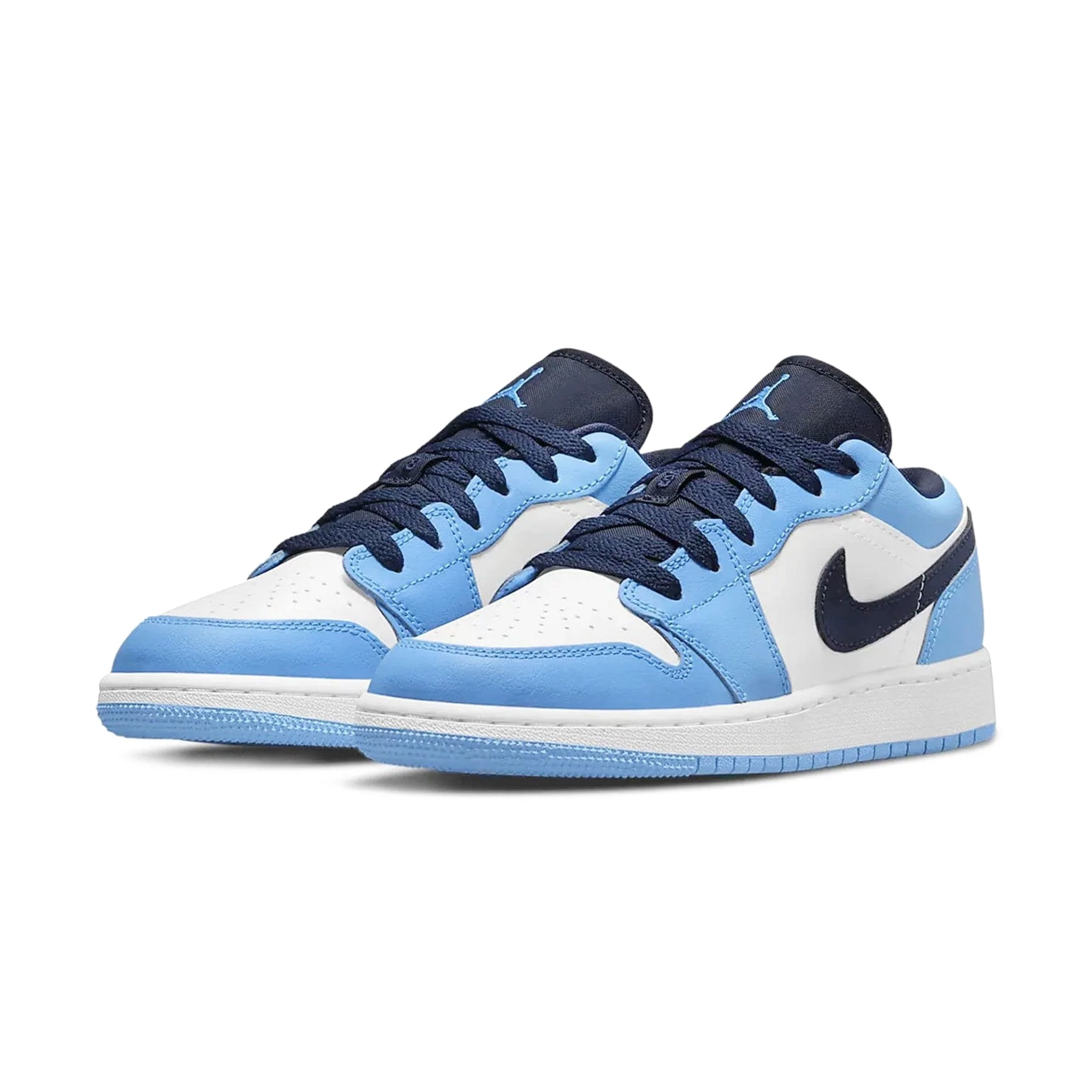 Front side view of Air Jordan 1 Low UNC University Blue (GS) 553560-144