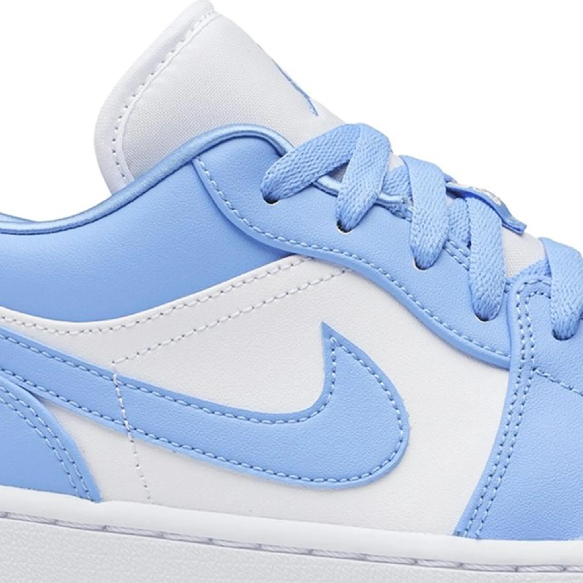 Detail view of Air Jordan 1 Low UNC (W) AO9944-441