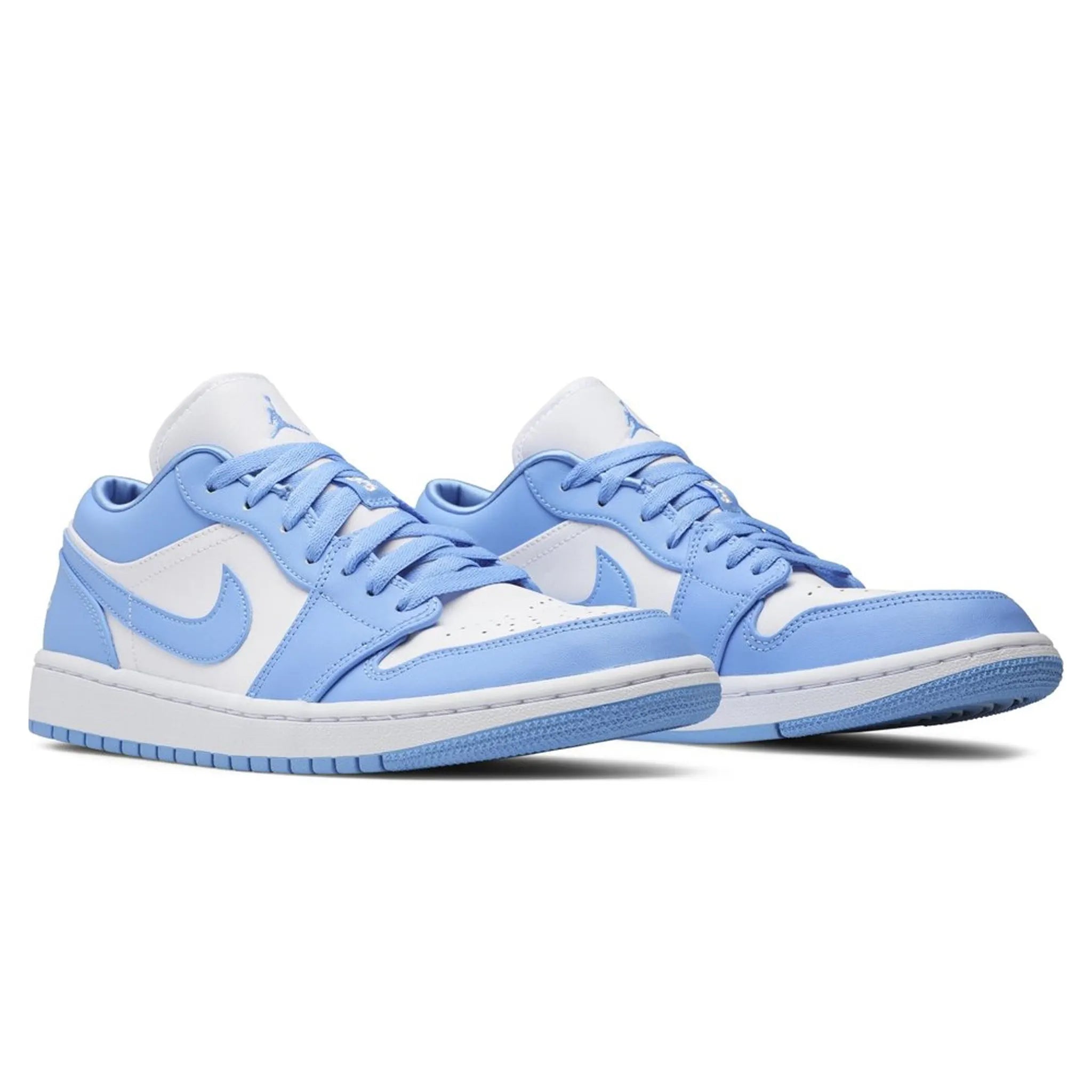 Pair view of Air Jordan 1 Low UNC (W) AO9944-441