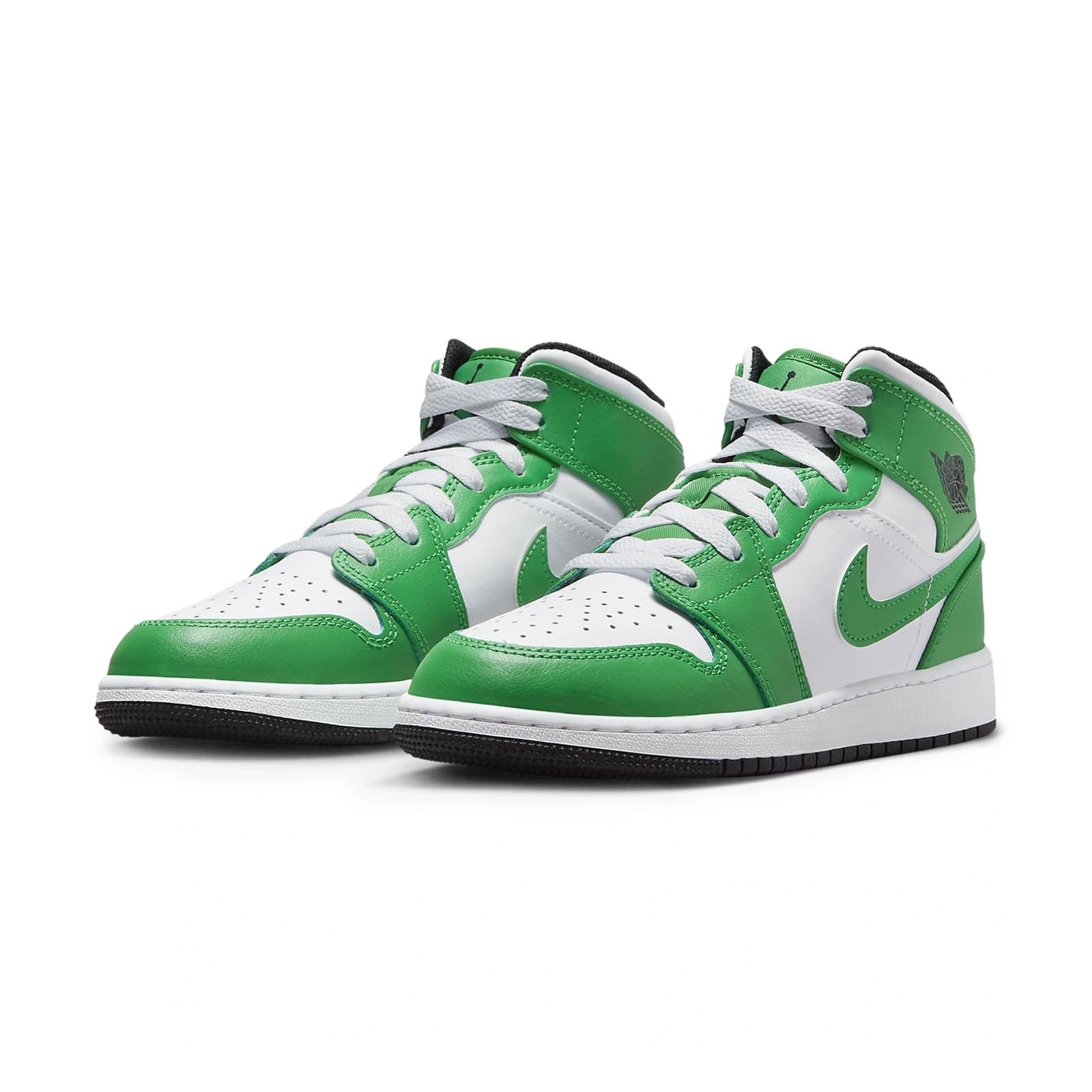 Front side view of Air Jordan 1 Mid Lucky Green (GS) DQ8423-301