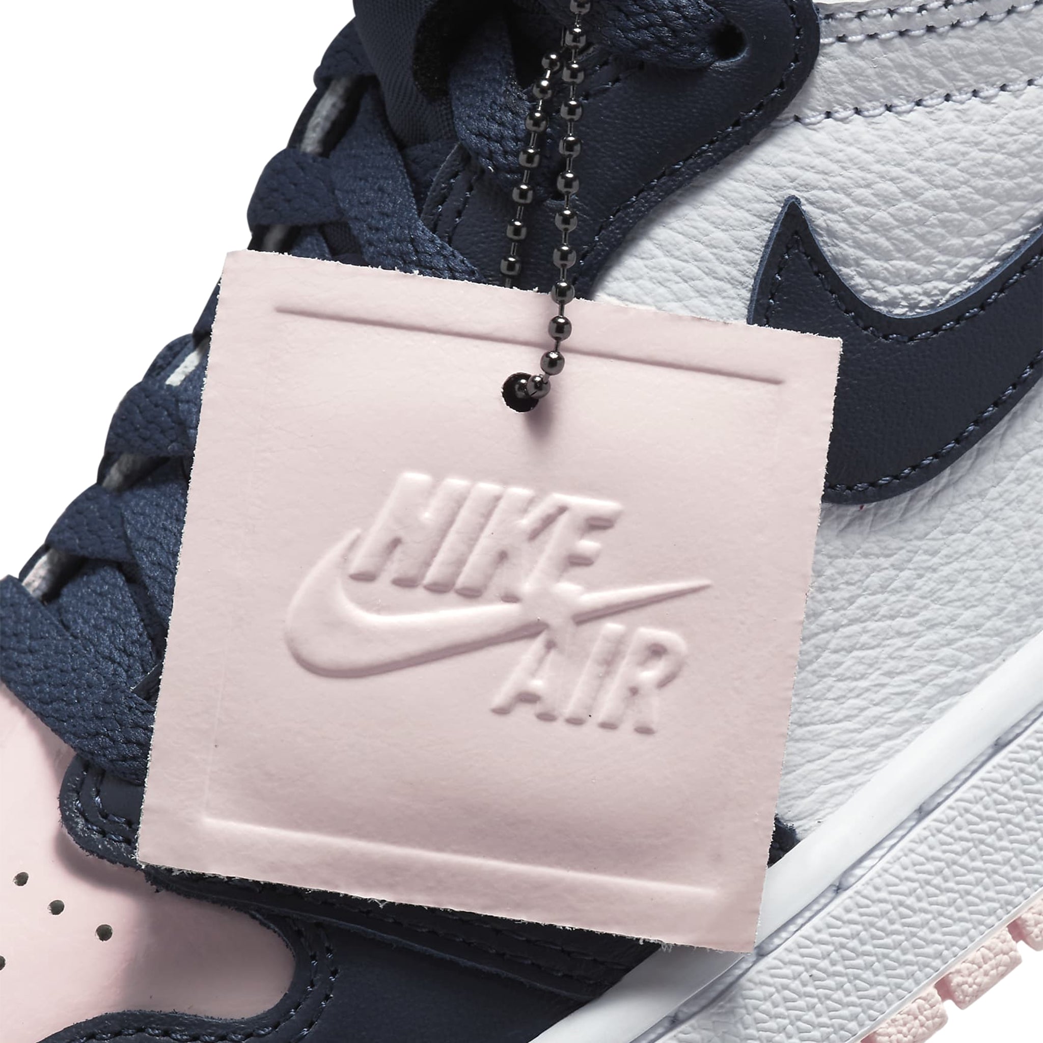 Hang tag view of Air Jordan 1 Retro High OG Atmosphere (Bubble Gum) (W) DD9335-641
