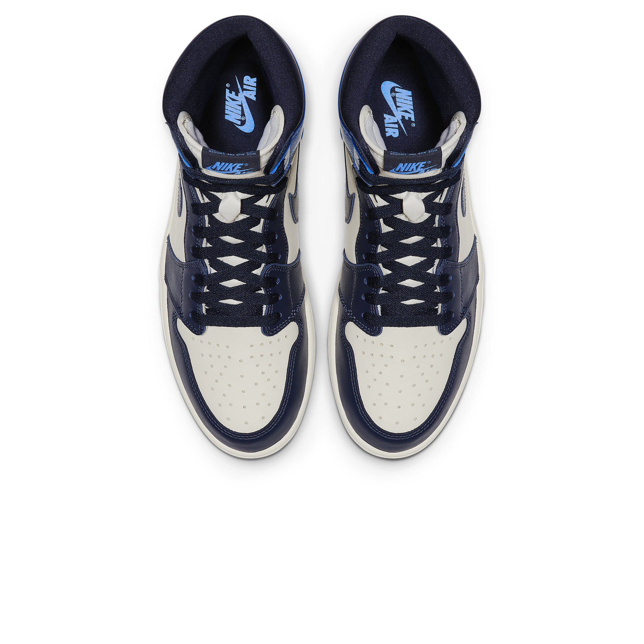 Top down view of Air Jordan 1 Retro High OG Obsidian 555088-140