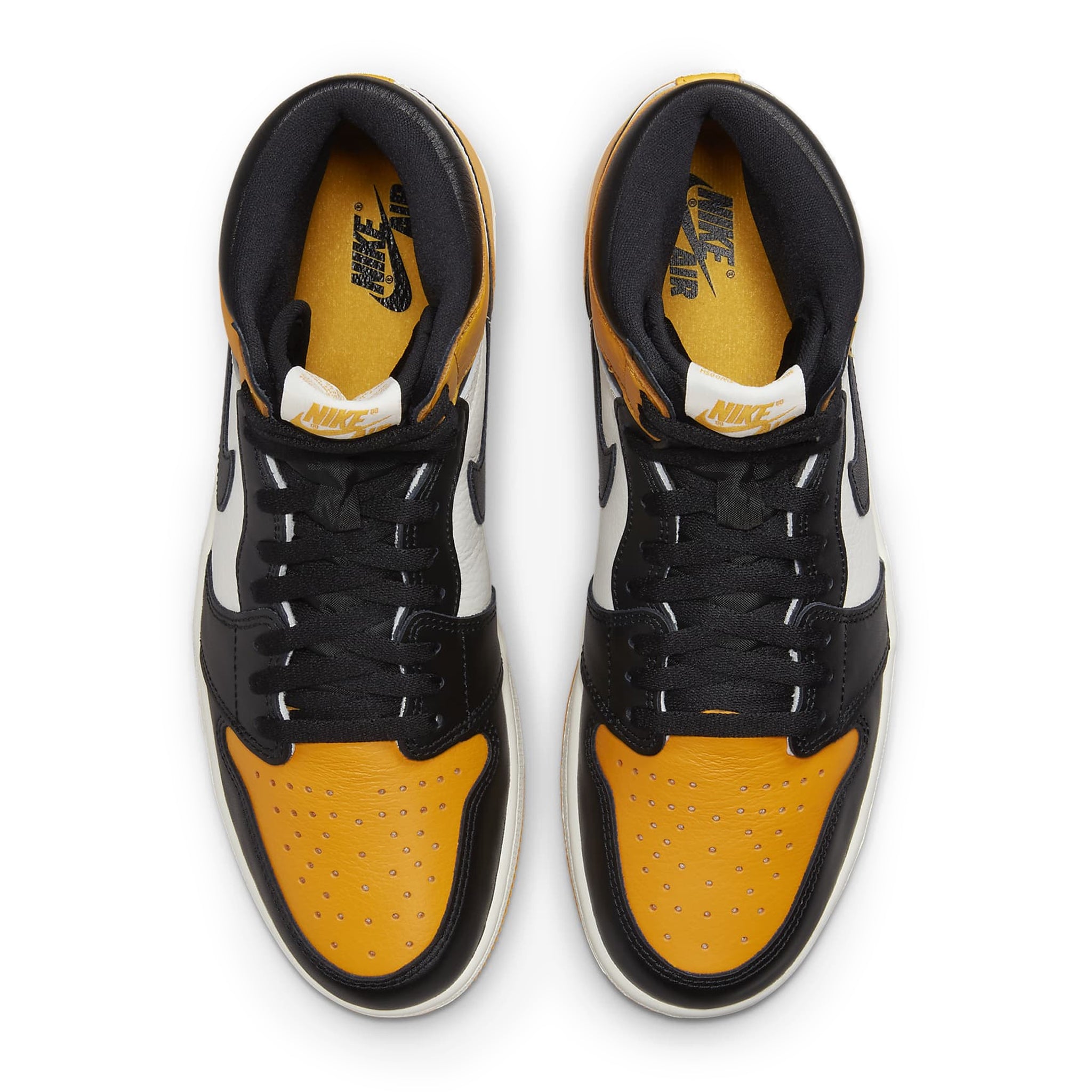 Top down view of Air Jordan 1 Retro High OG Yellow Toe Taxi 555088-711