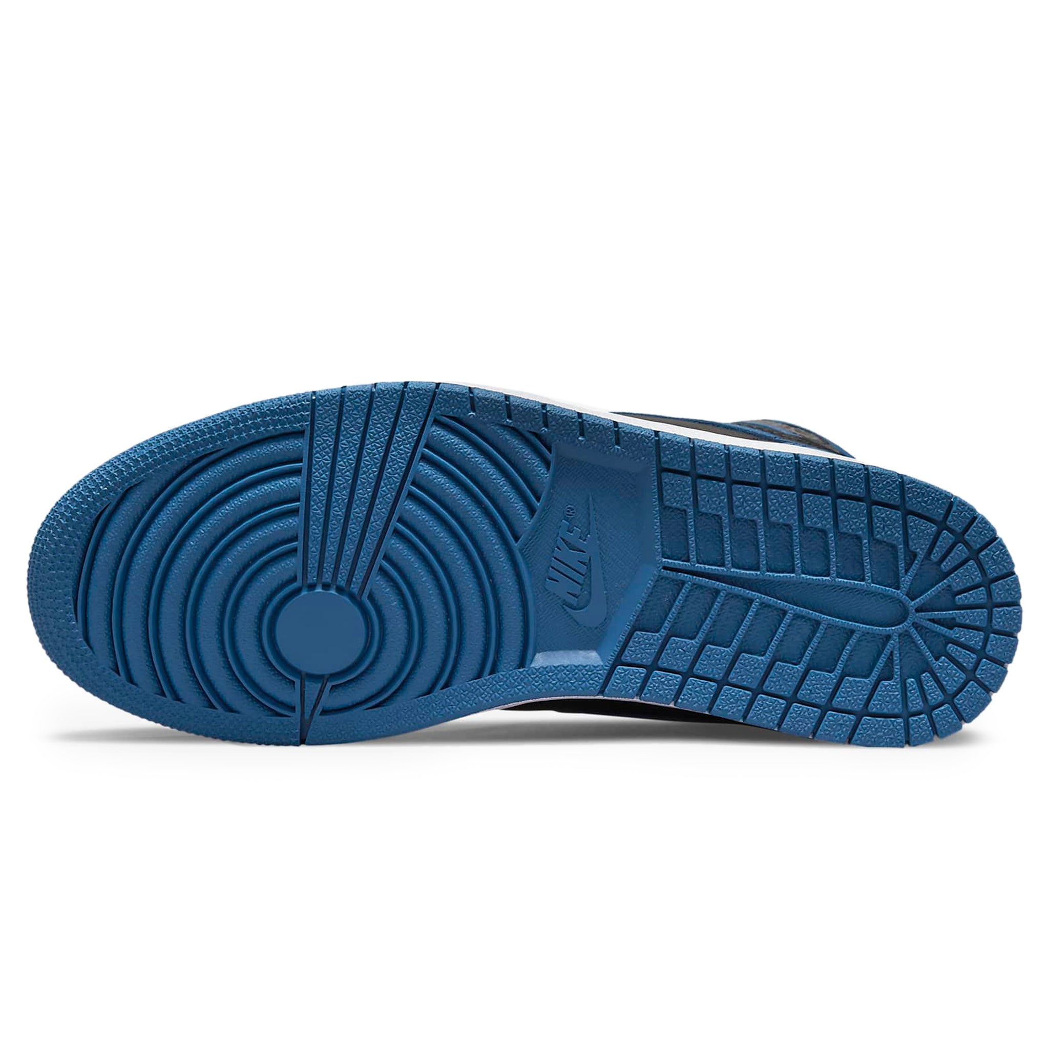 Sole view of Air Jordan 1 Retro OG Dark Marina Blue 555088-404