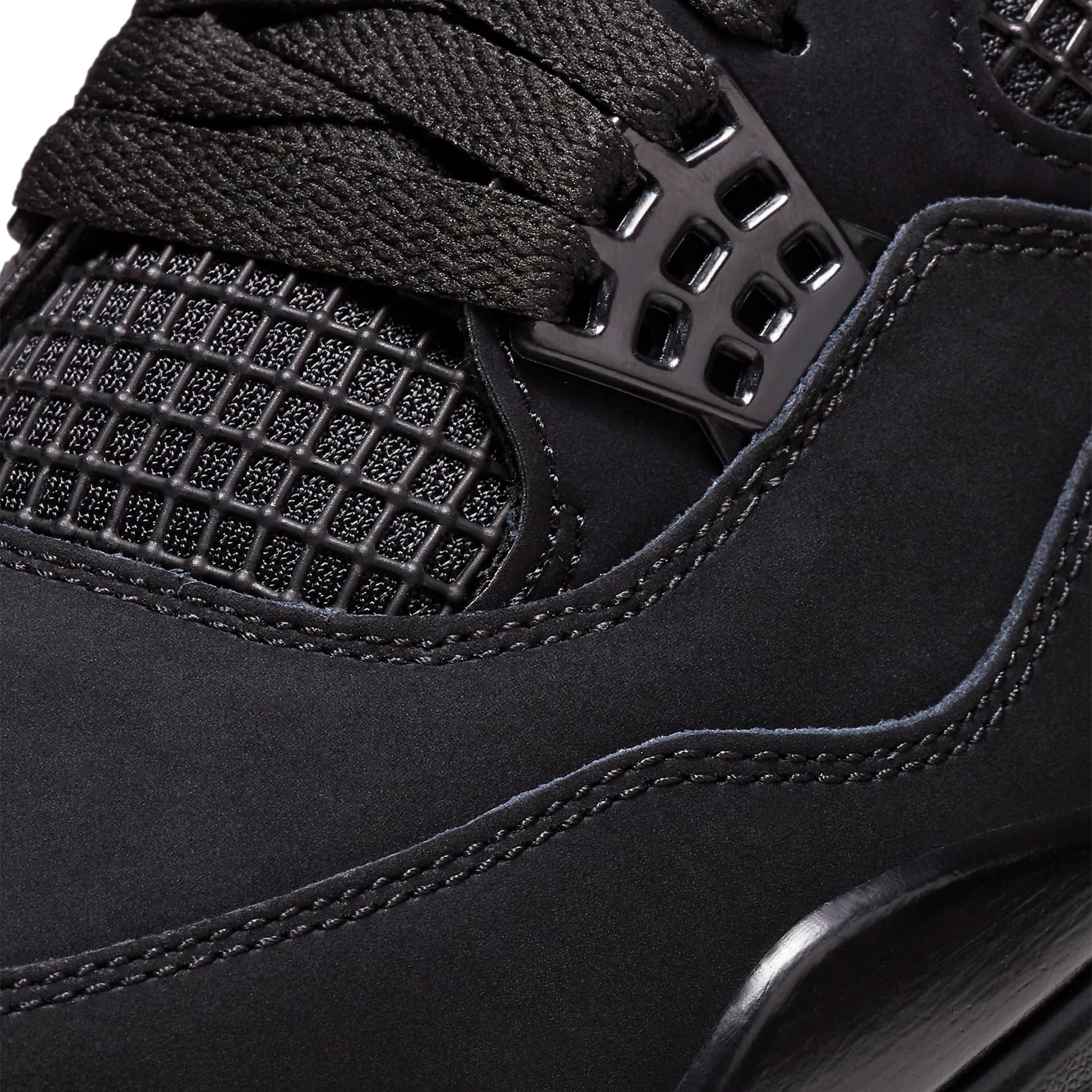 Toe view of Air Jordan 4 Retro Black Cat (2025) FV5029-010