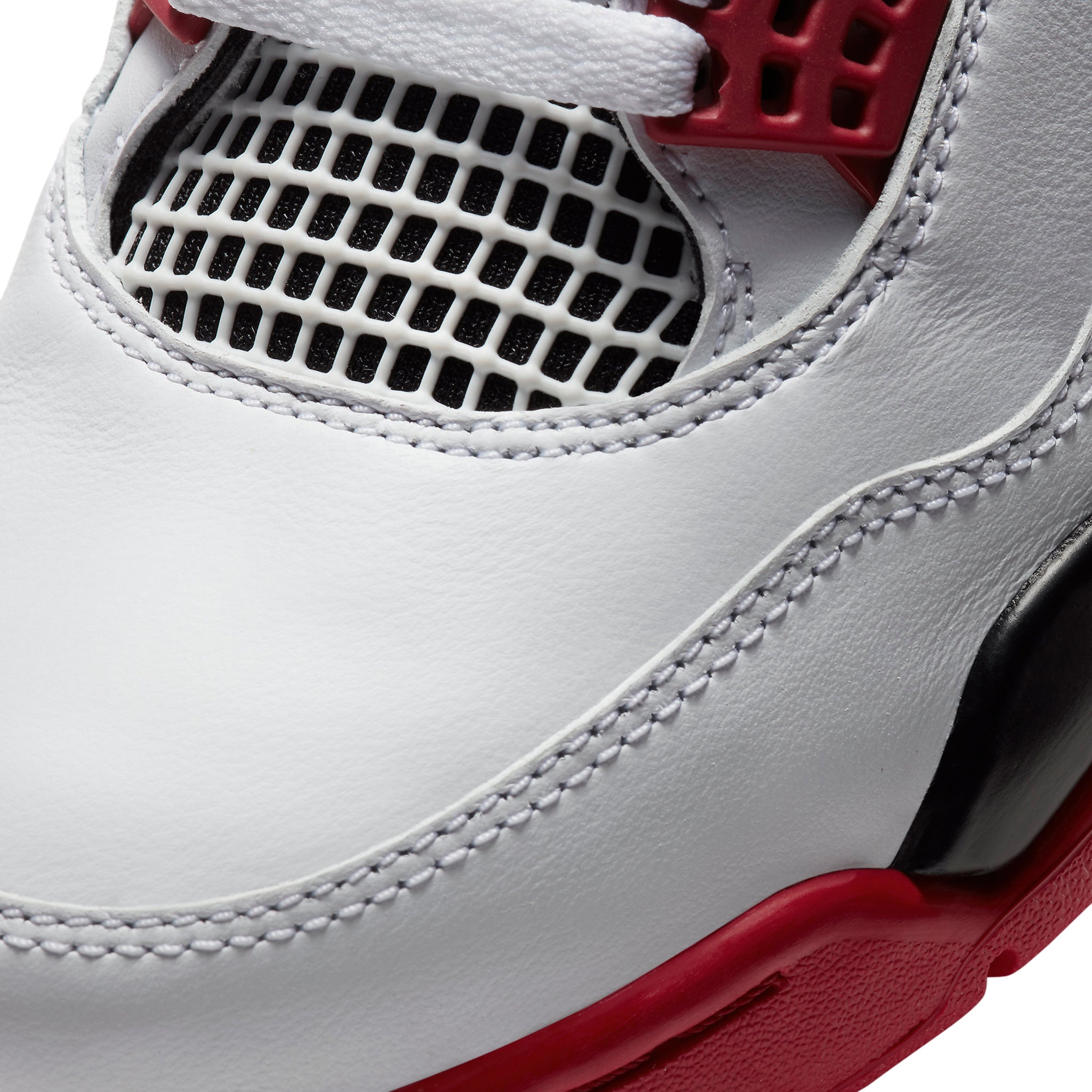 Toe box view of Air Jordan 4 Retro Fire Red 2020 DC7770-160