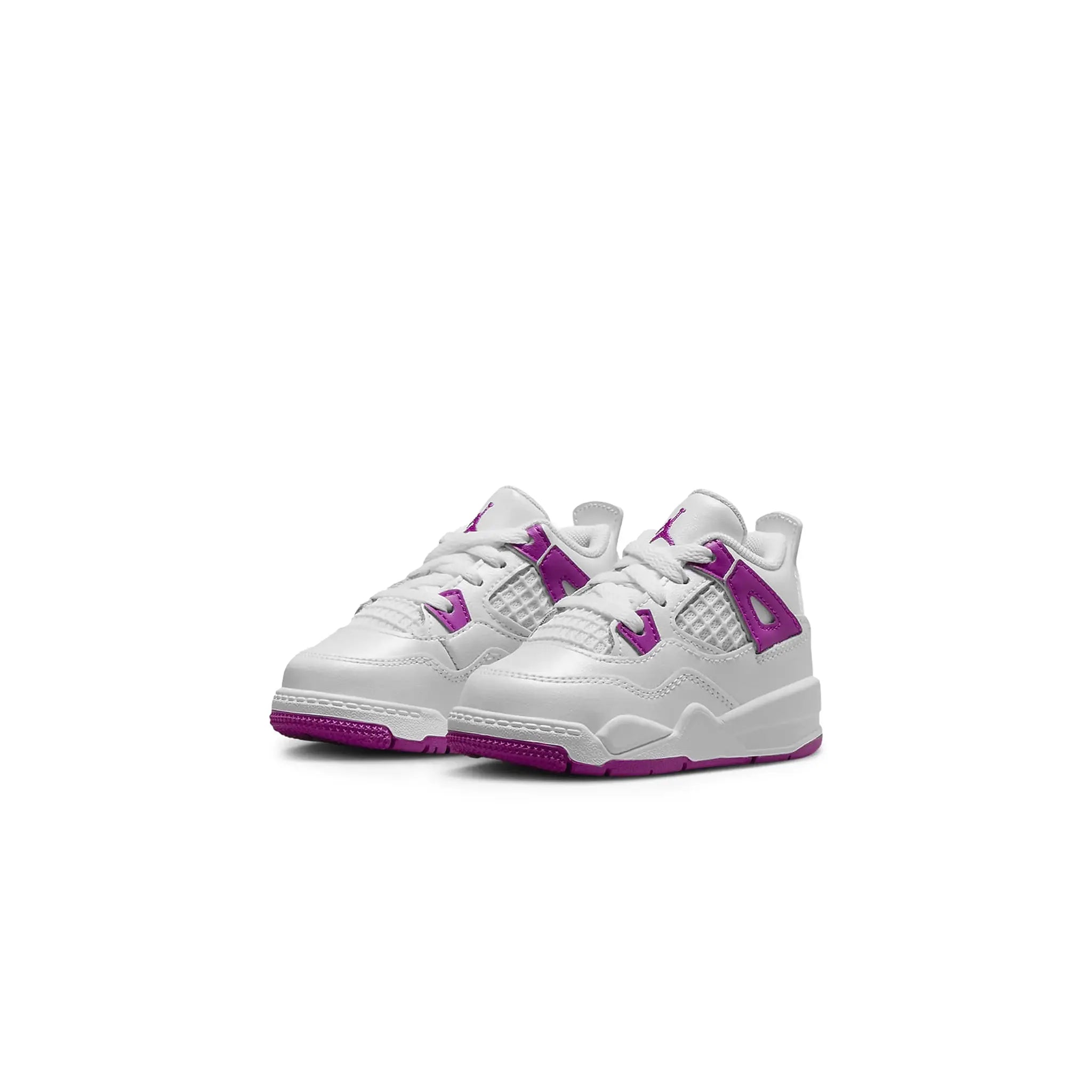 Front side view of Air Jordan 4 Retro Hyper Violet (TD) FQ1313-151