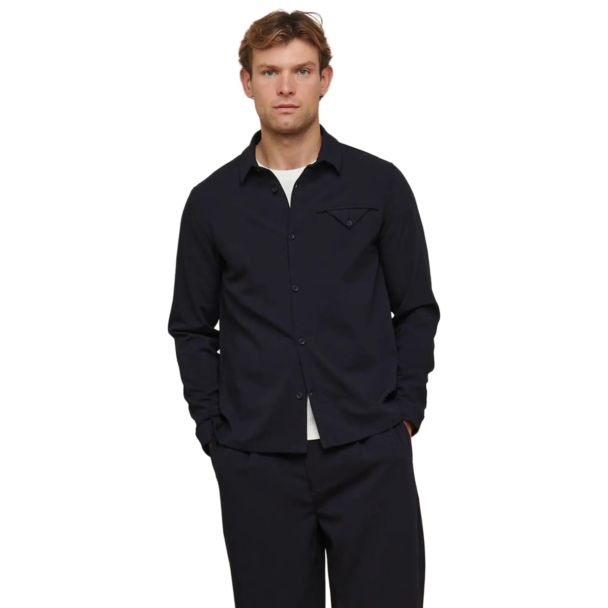 Model Front View of Belier Chest Pocket Navy Shirt BM778NVY