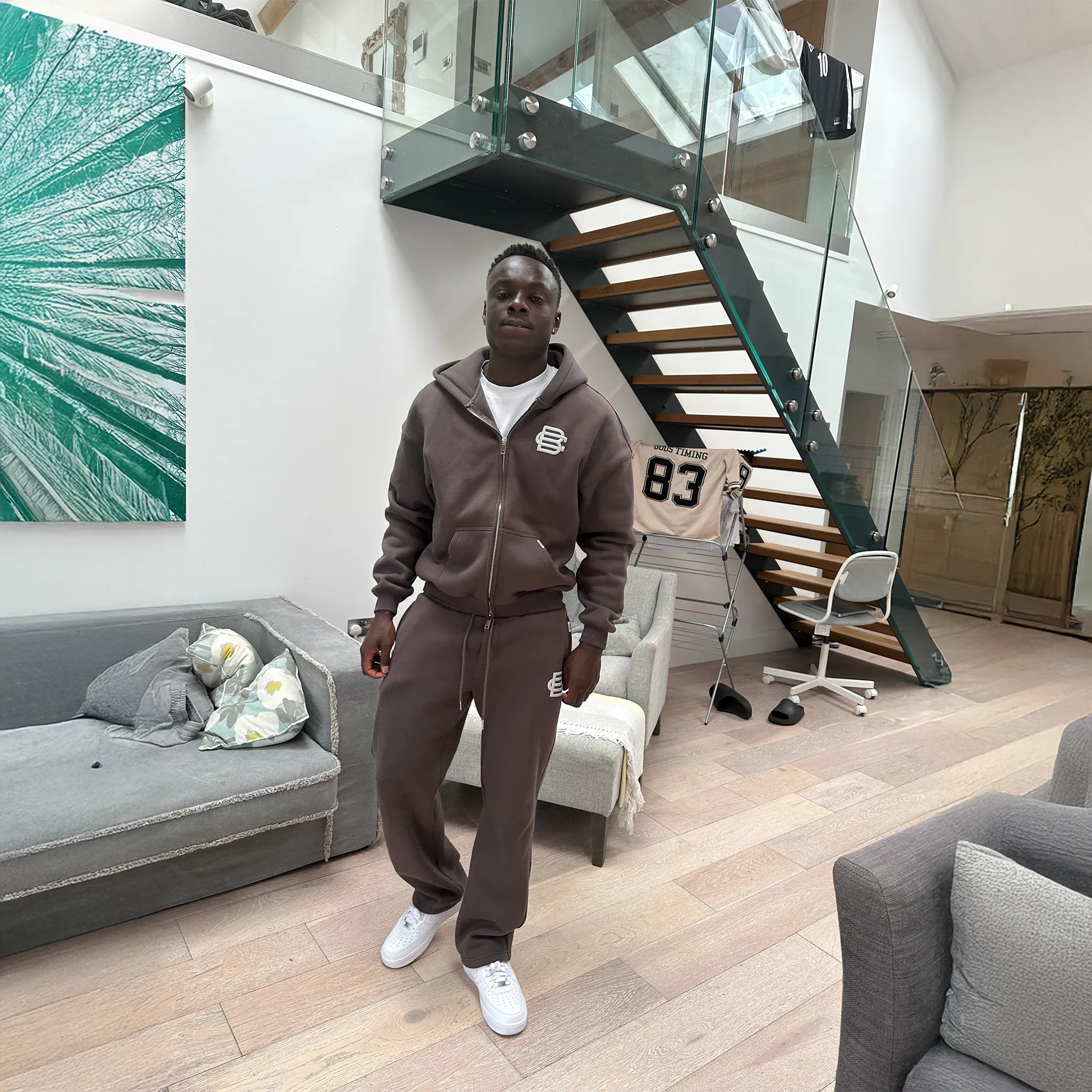 Model Front View of Bénir Clothing Bénir Club Match Day Storm Sweatpant PUFFZIPHUDBRWXL
