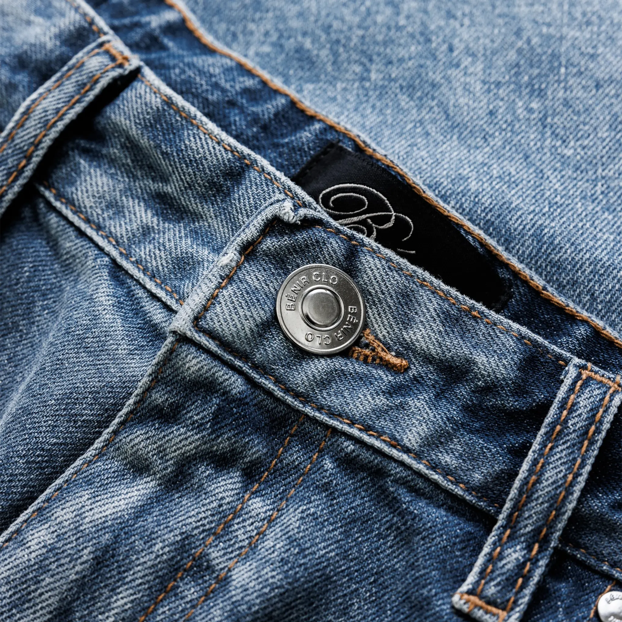 Detailed Front View of Bénir Clothing Relaxed Ripple Classic Blue Jeans CRUMP-BLU