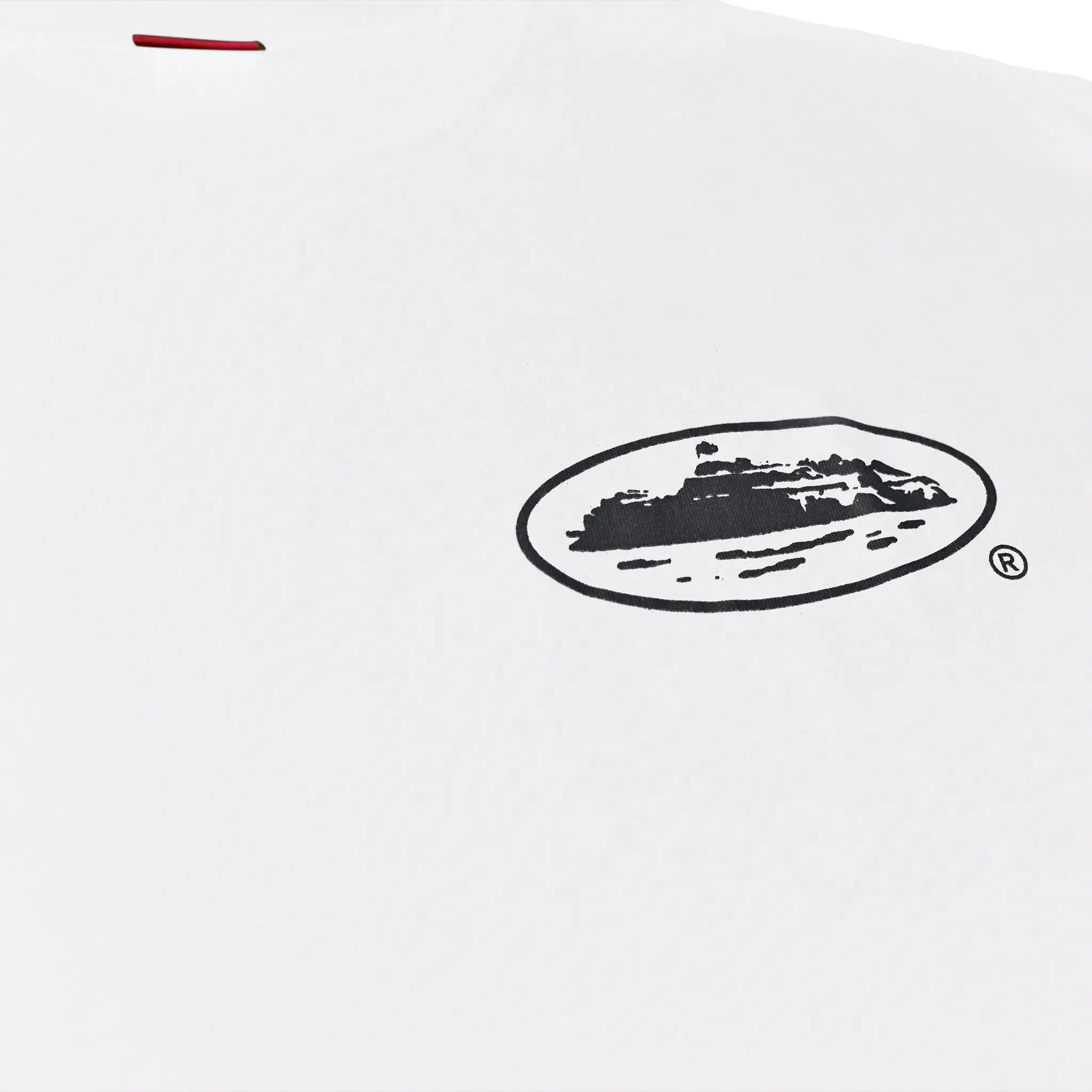 Detail view of Corteiz OG Island White Black T Shirt 7892-1FW230103OIT-WHIT