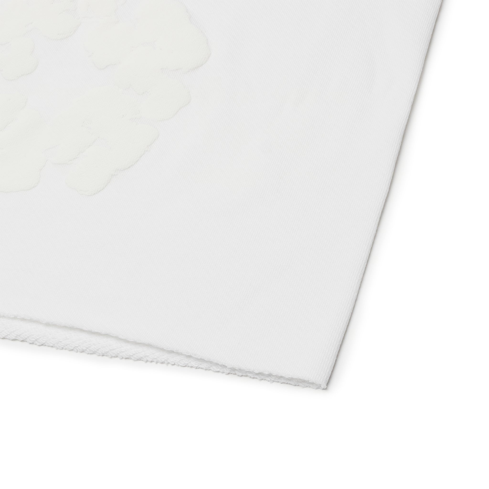 Detail view of Denim Tears Mono The Cotton Wreath White Shorts SS24CR007 WHIT