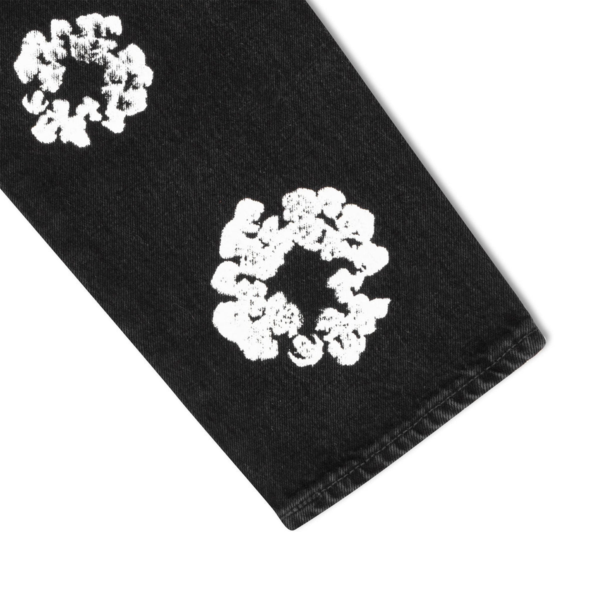 Bottom view of Denim Tears x Levi's Cotton Wreath Jeans Black DT501-003-30