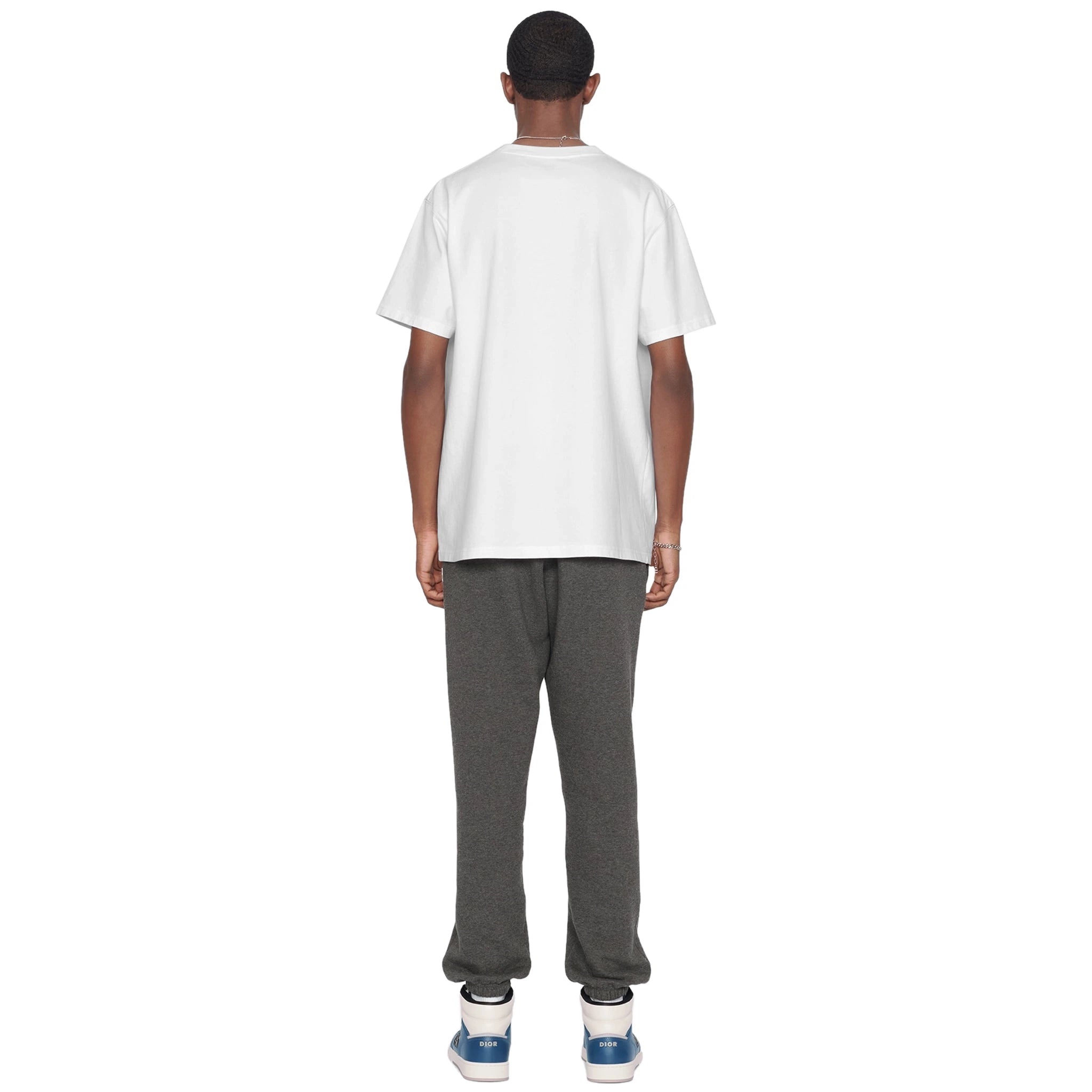 Model back view of Dior 'Christian Dior Couture' Relaxed Fit White T Shirt 343J696C0554_C088
