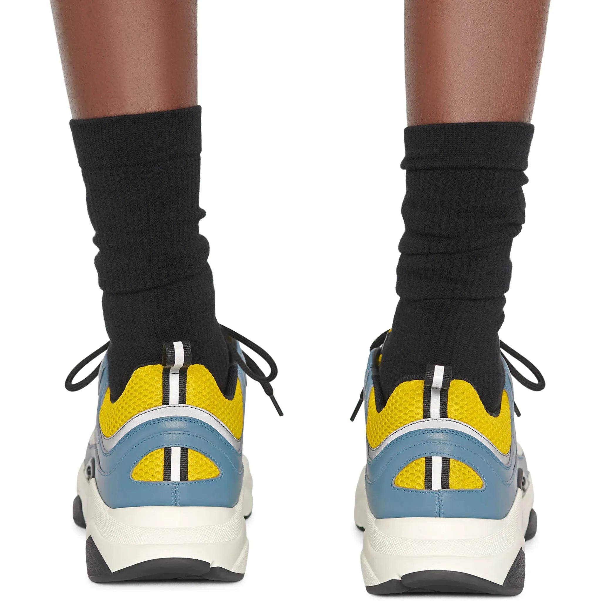 Model Back View of Dior B22 Blue Yellow Trainer 3SN231ZCQ_H561
