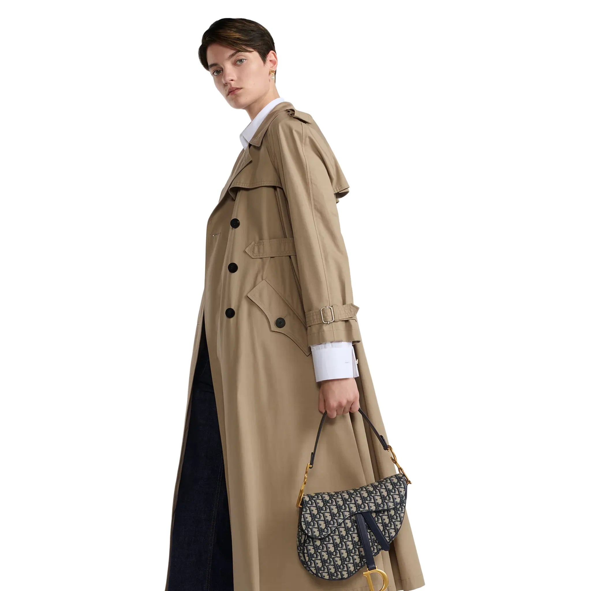 Model View of Dior Oblique Jacquard Saddle Beige Bag With Strap M0455CTZQ_M928