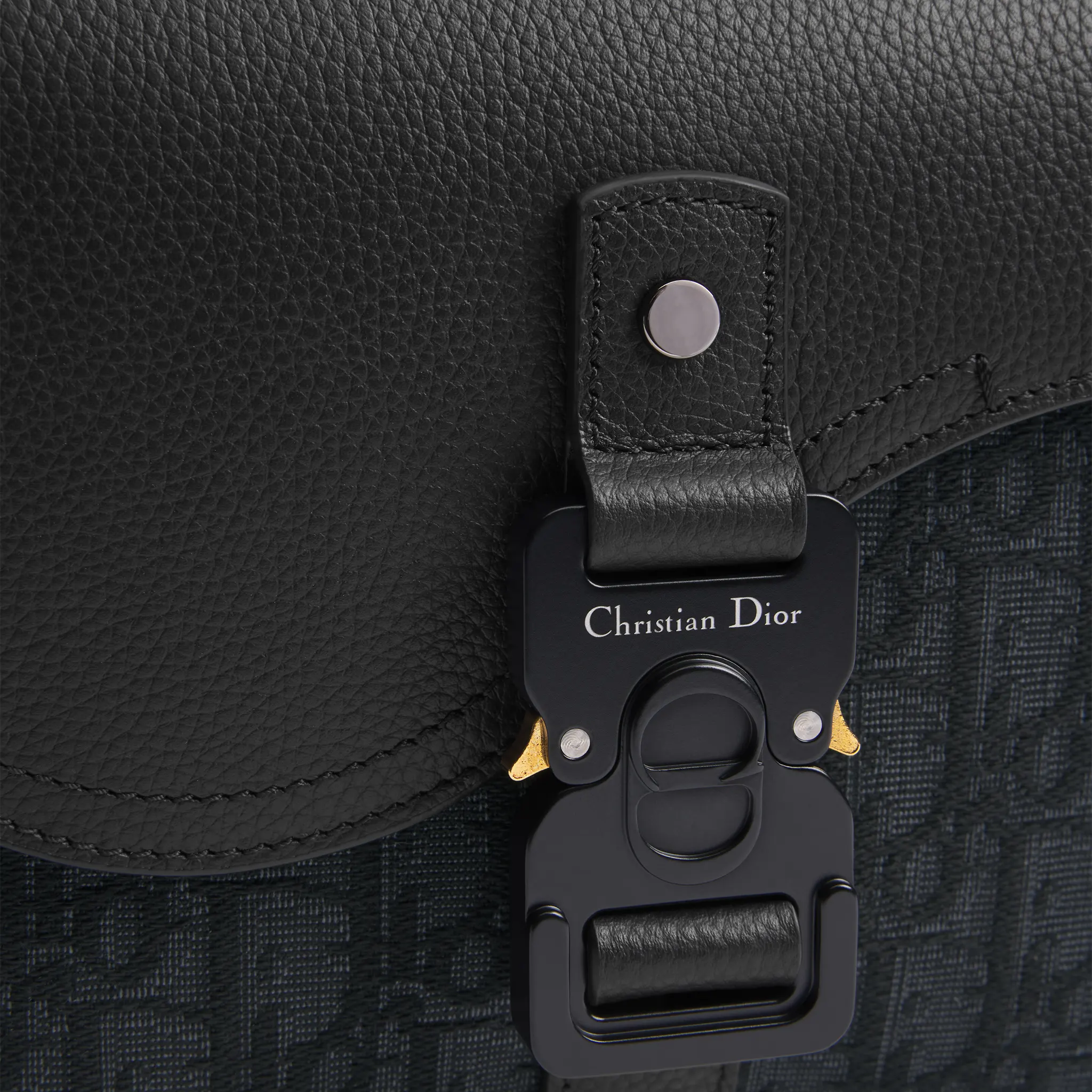 Detailed View of Dior Small Saddle Messenger Bag Black With Flap