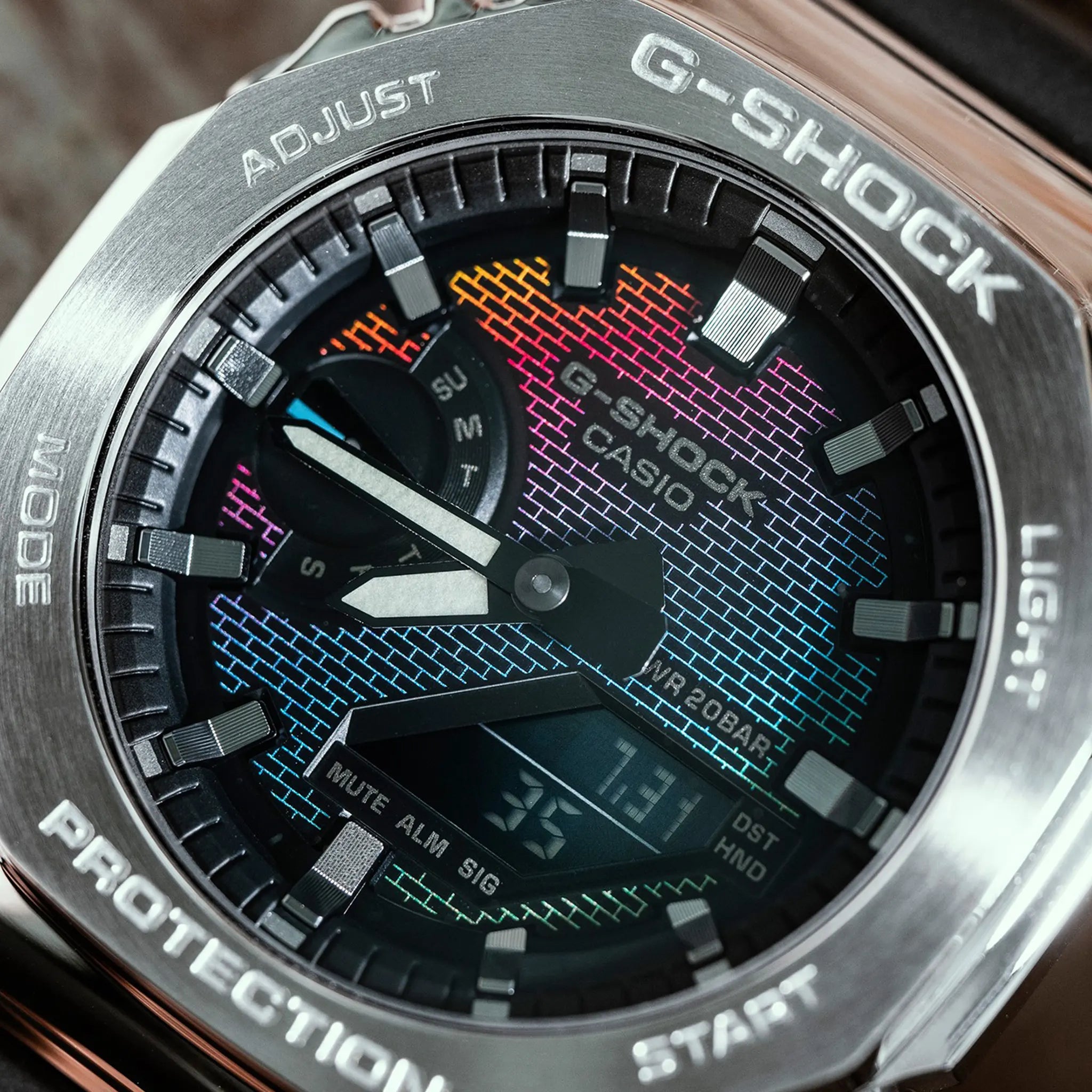 Detailed View of G-Shock Casio GM-2100RW-1AER Silver Black