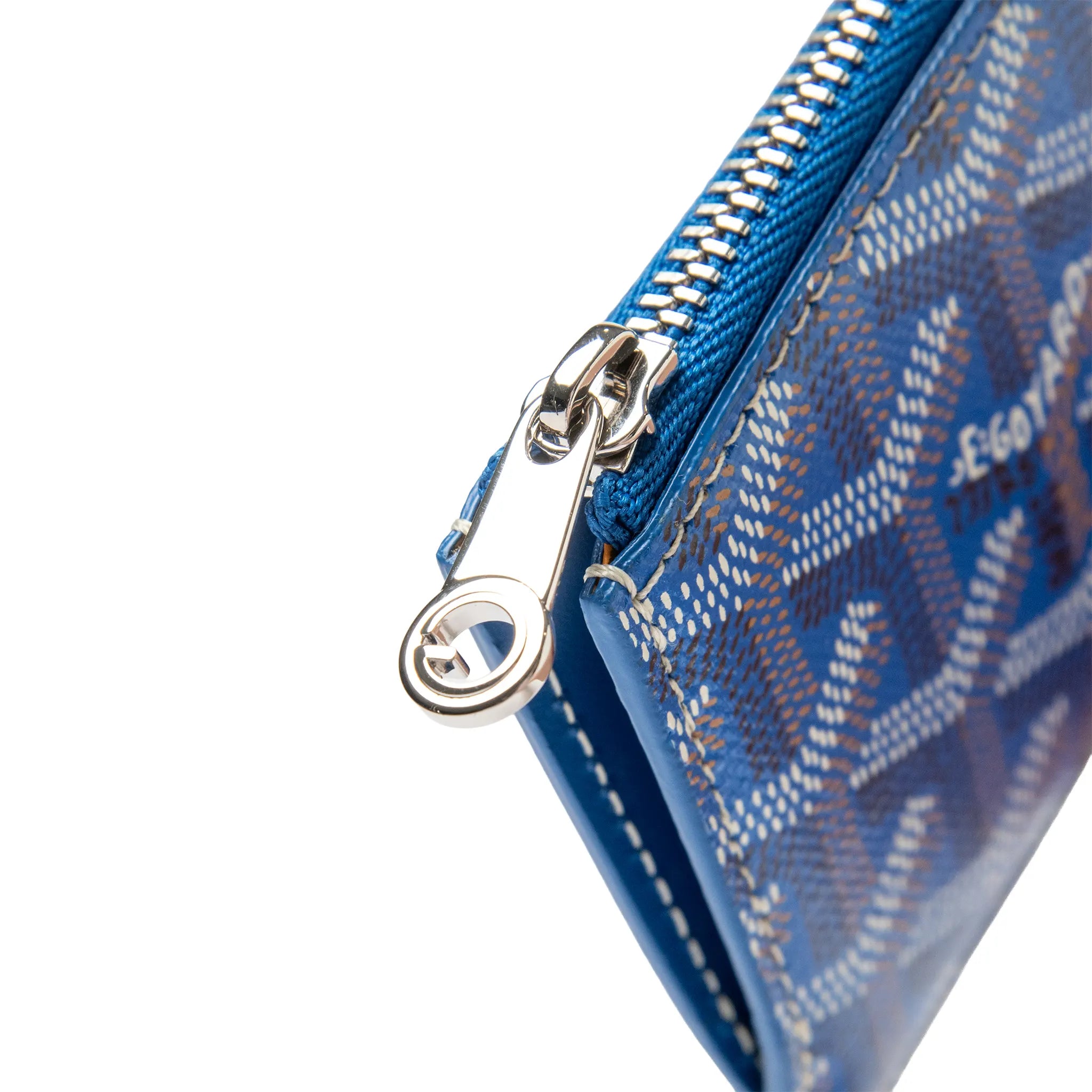 Detailed zip View of Goyard Bourbon Zipped Sky Blue Card Holder BOURBOPMLTY10CL10P