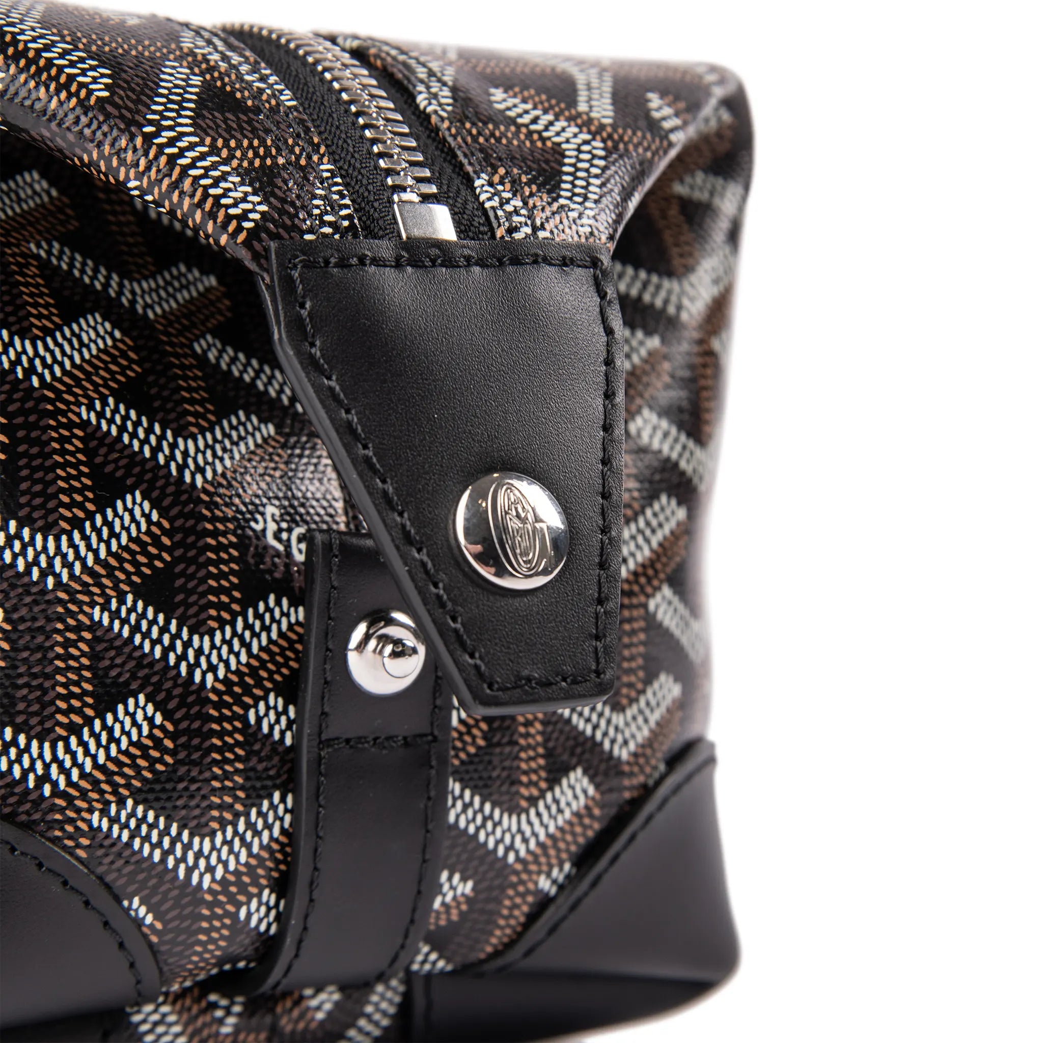 Detail side view of Goyard Bowling 25 Black Toiletry Bag BOWLIN025TY01CL03P