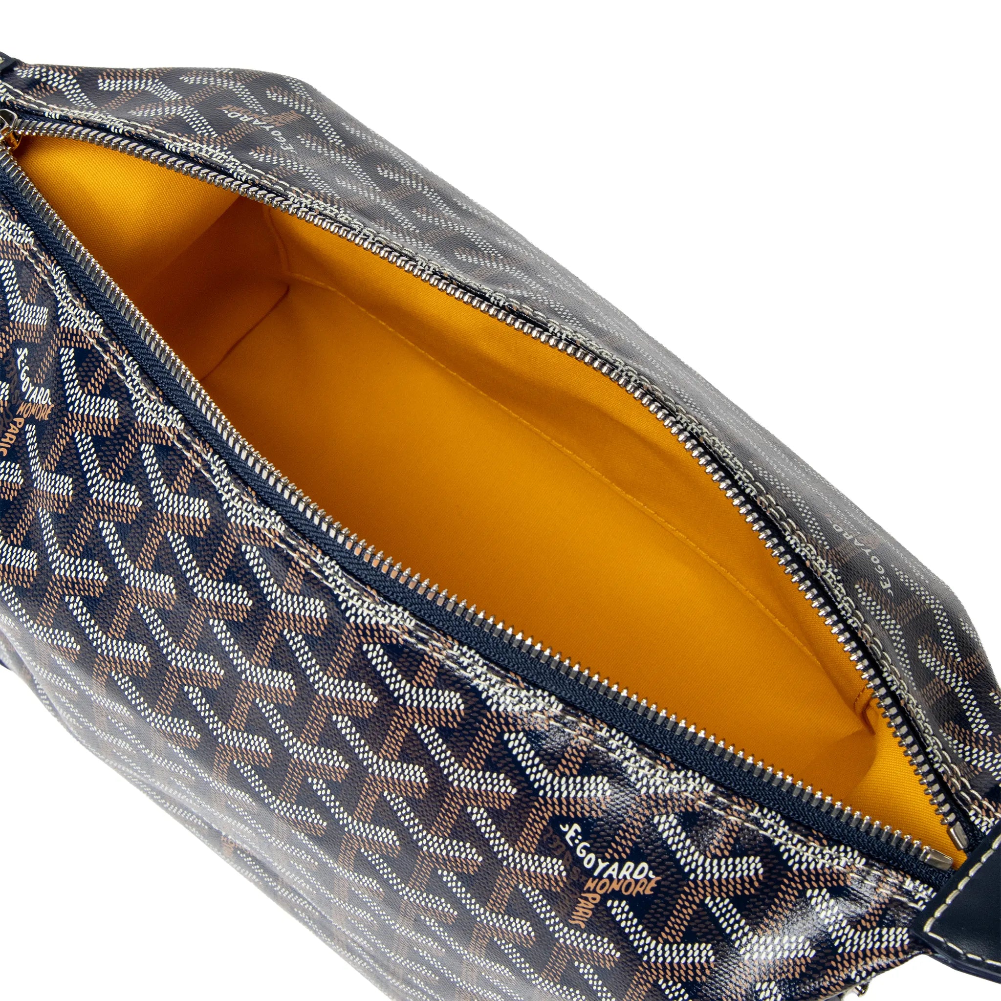 Detailed Inside View of Goyard Bowling 25 Navy Toiletry Bag BOWLIN025TY12CL12P