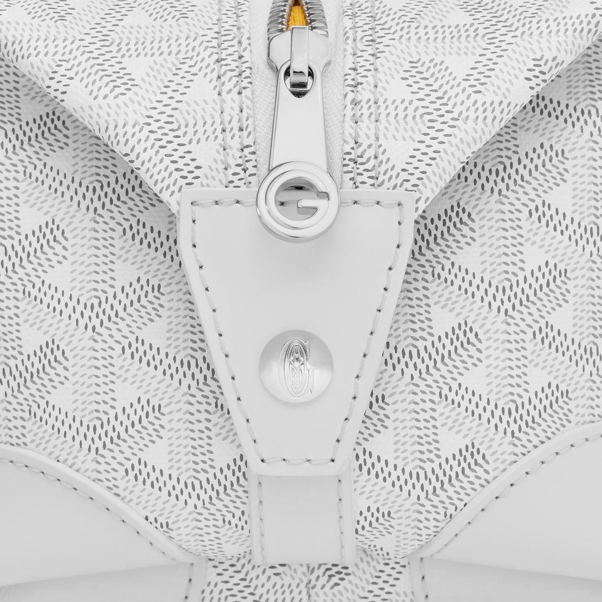Detail view of Oskan shoulder bag Rosa BOWLIN025TY50CL50P