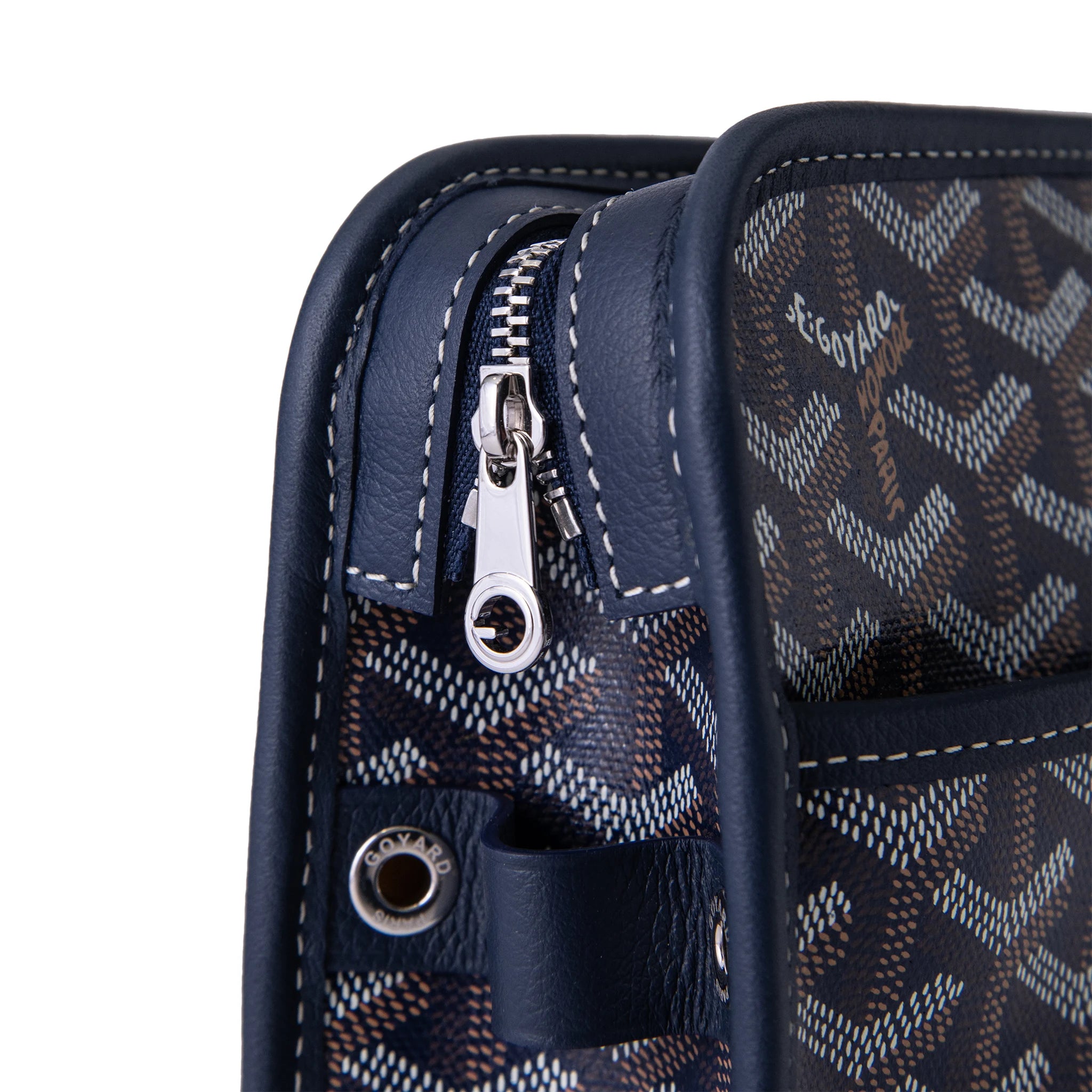 Zipper View of Goyard Jouvence MM Washbag Navy Blue