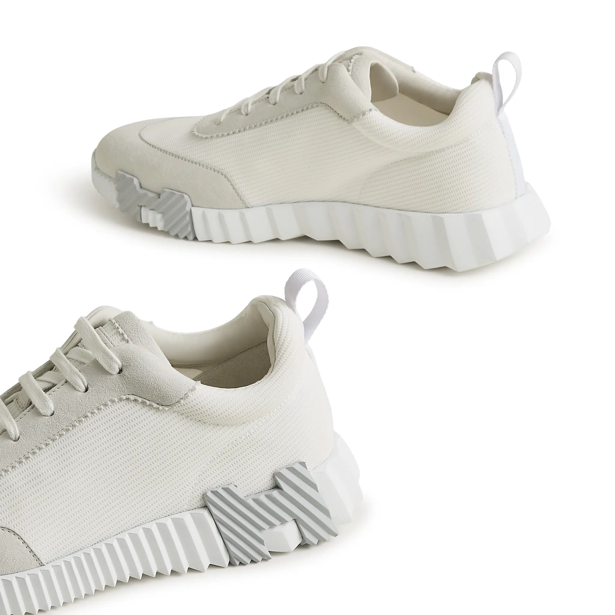 Side view of Hermes Paris Bouncing Sneaker Blanc H231764ZH90390