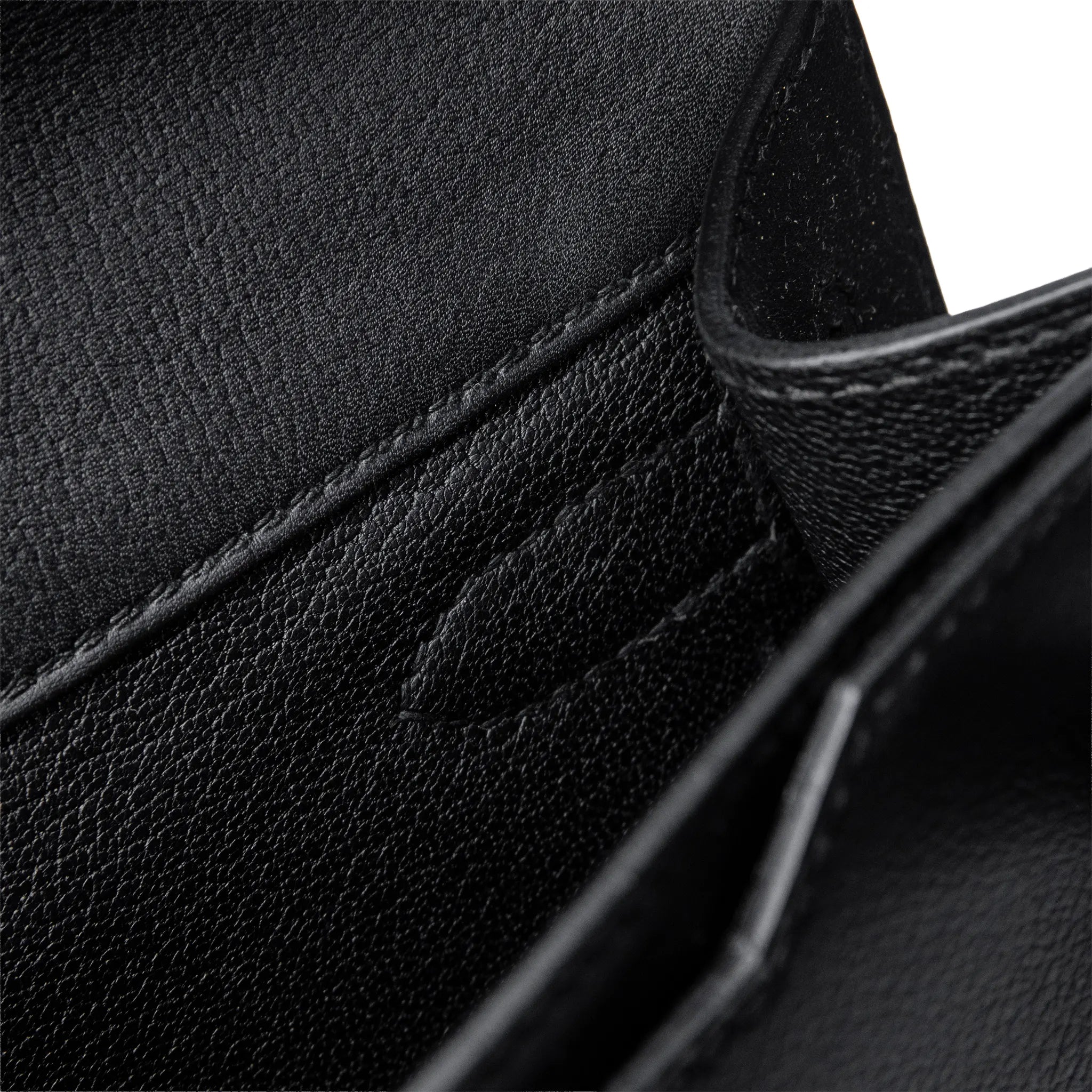 Detailed View of Hermes Kelly Depeches 25 Evercolor Black Gold Hardware H078398CC89