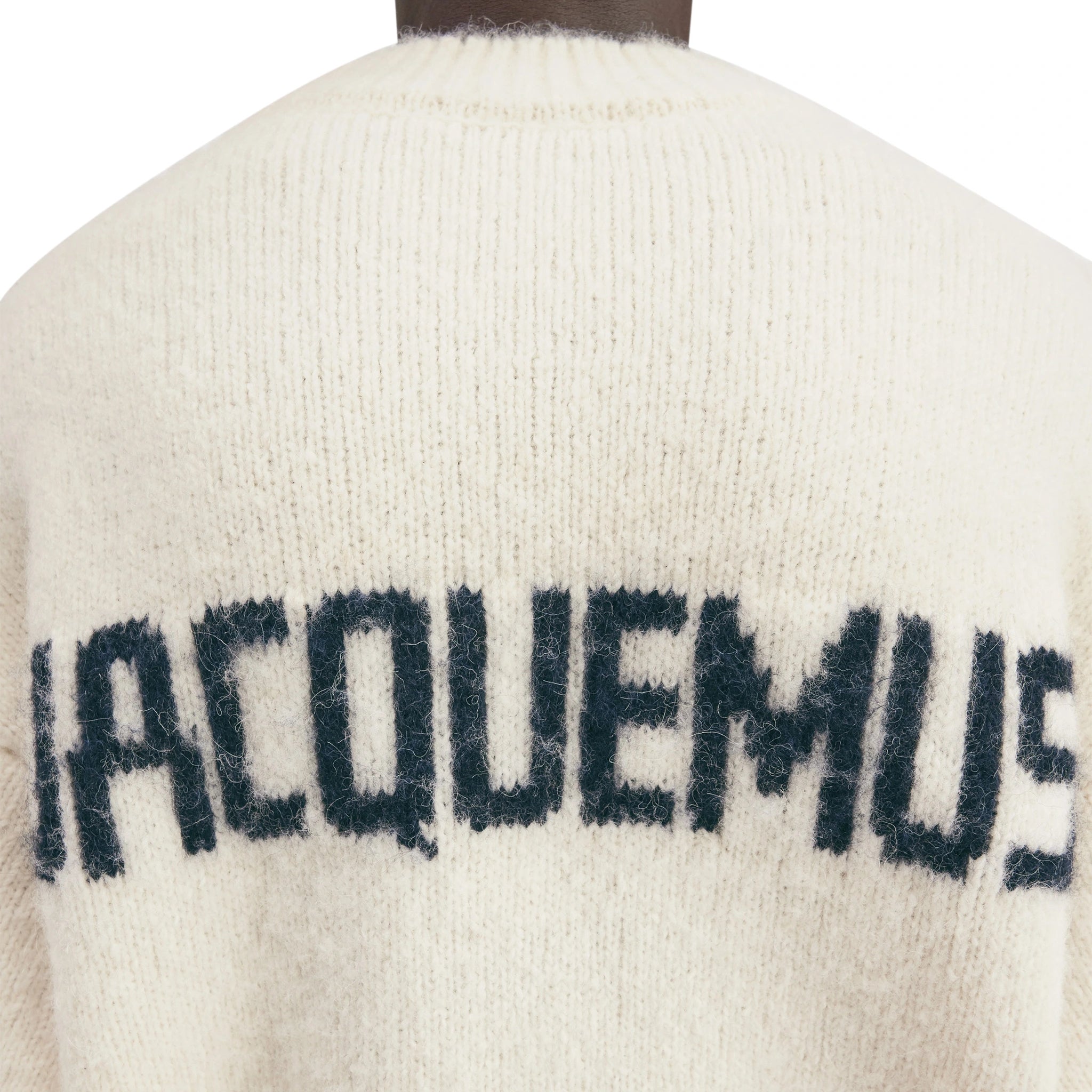 Model detail view of Jacquemus La Maille Pavane Off-White Knit 236KN284-2329-110