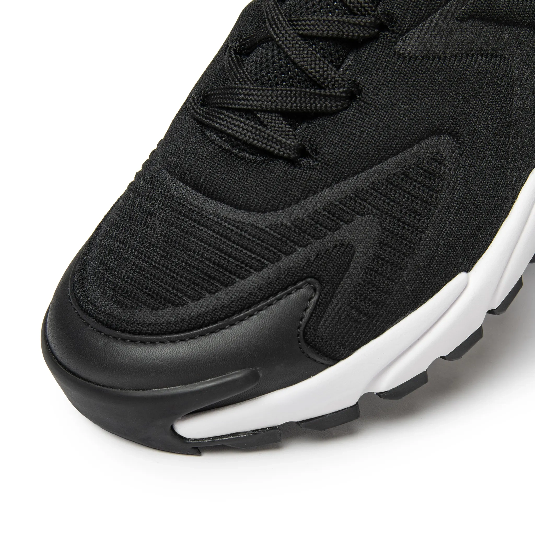 Toe View of Louis Vuitton LV Runner Tatic Black Sneaker