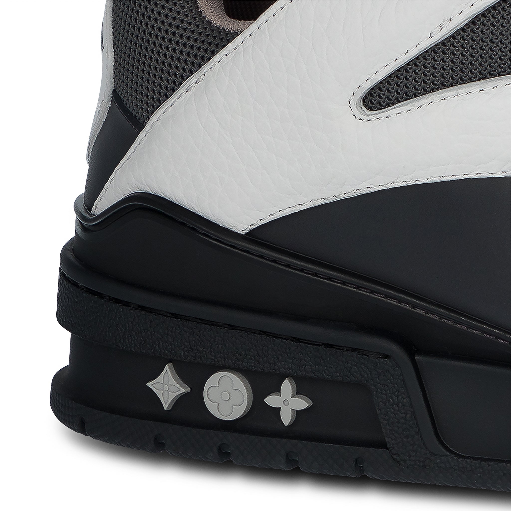 Heel view of Palm Angels Hue Gothic Logo Black Sweatpants 1ABZ45