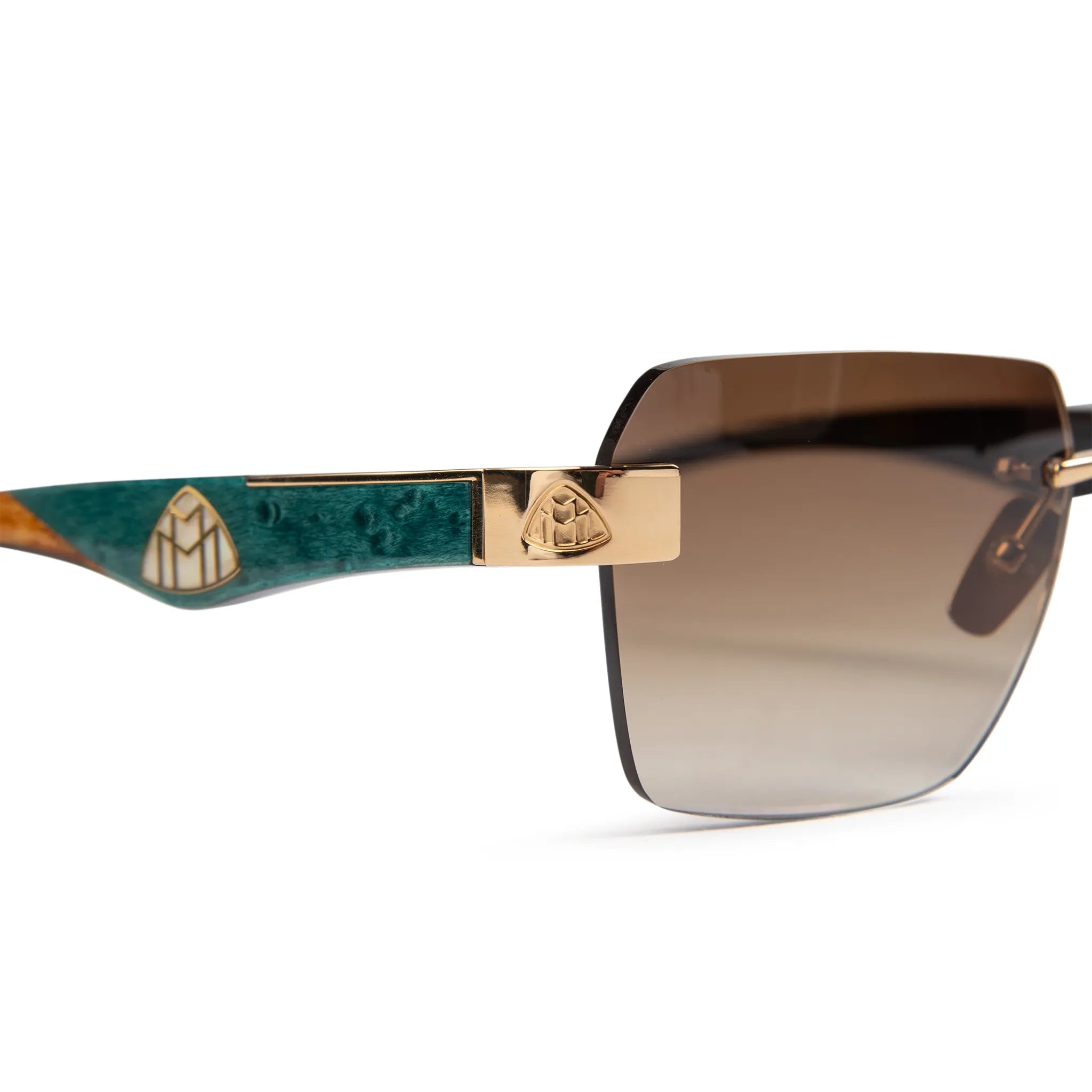 Hindge view of Maybach Eyewear The Magic I MG-WDE-M09 Gold Brown Sunglasses