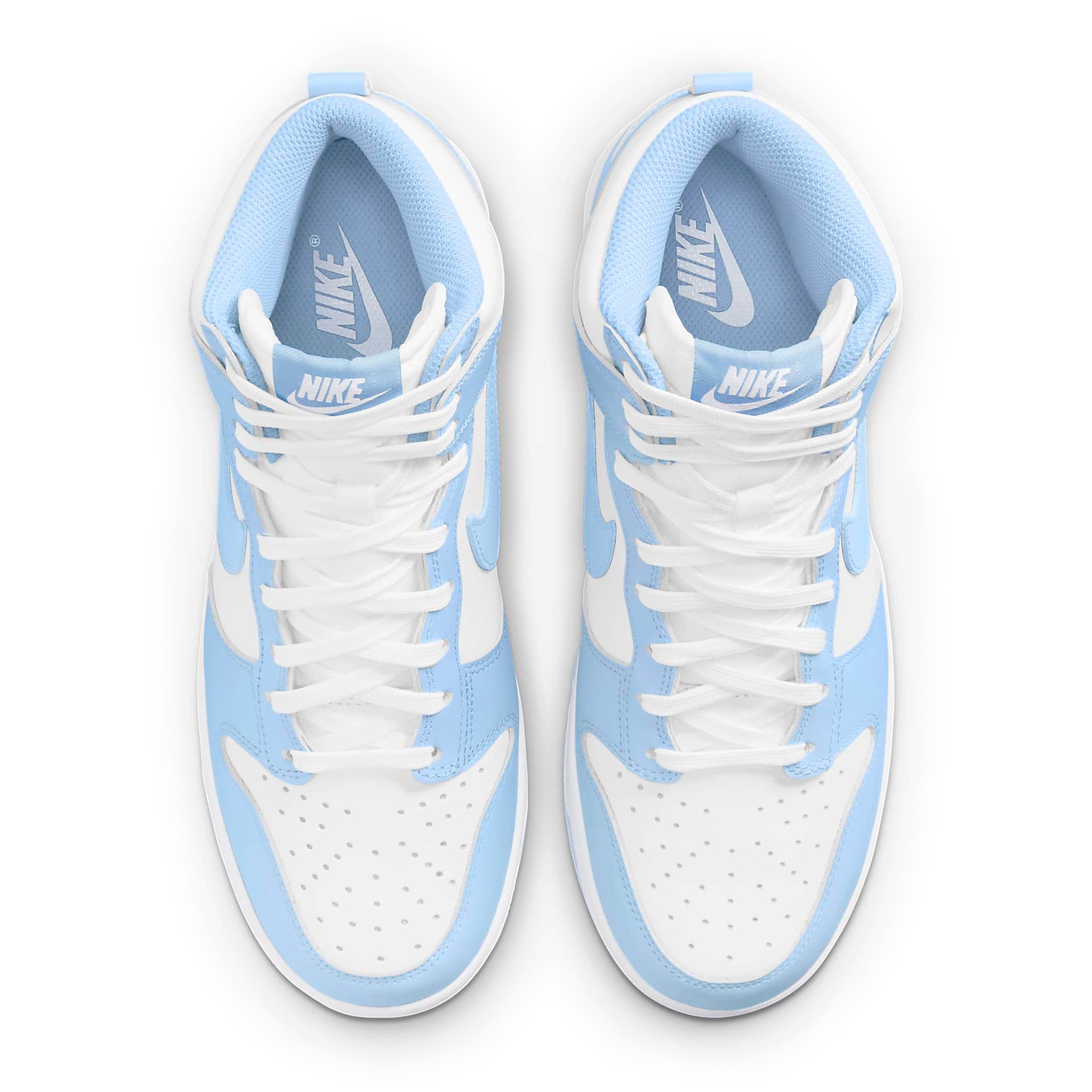 Top down view of Nike Dunk High Aluminum (W) DD1869-107