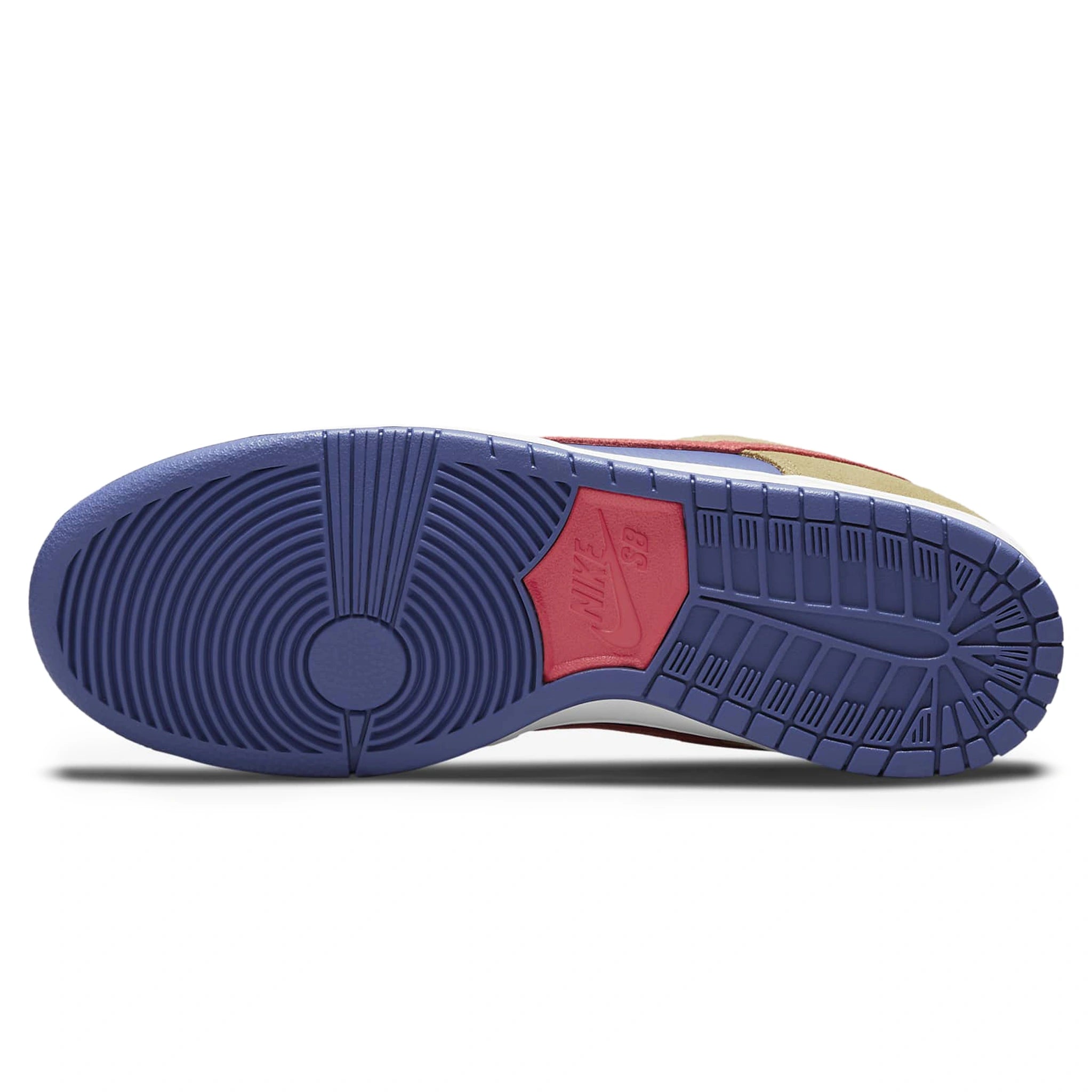 Sole view of Nike SB Dunk Low Reverse Papa Bear BQ6817-700