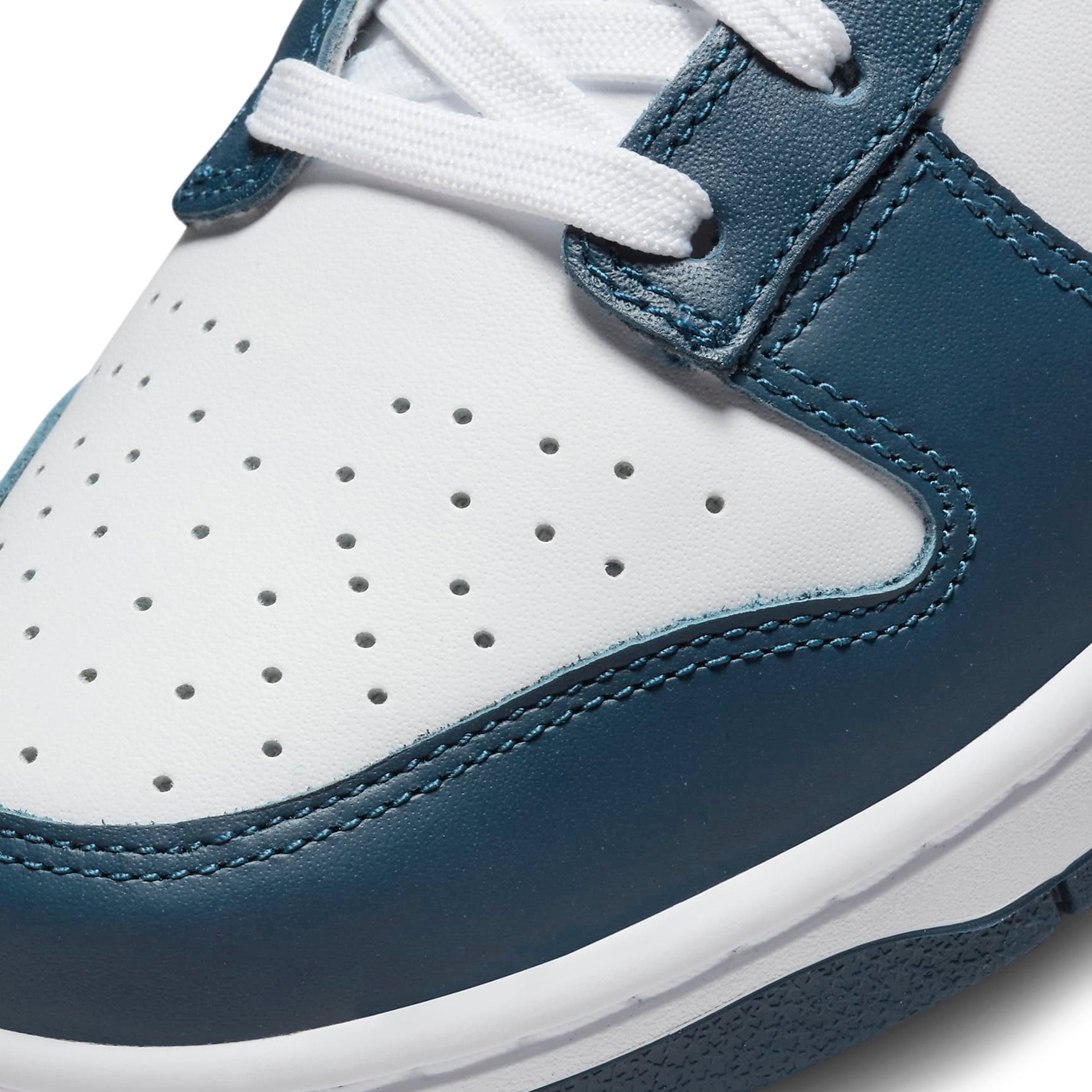 Toe box view of Nike Dunk Low Valerian Blue DD1391-400