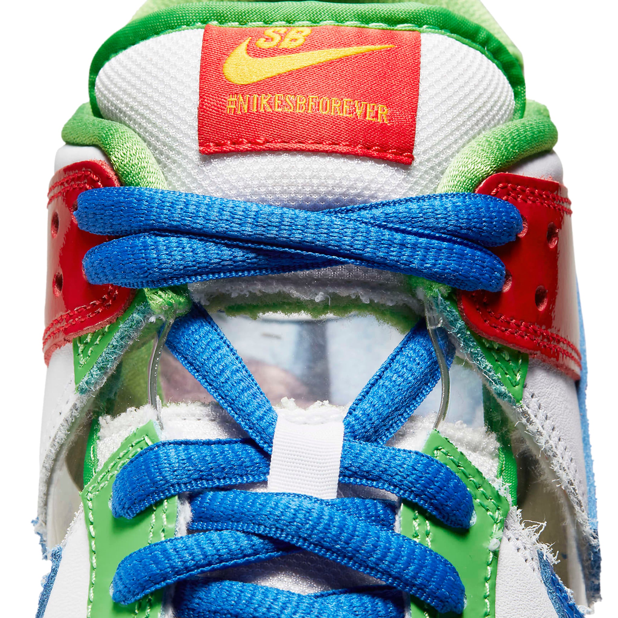 Laces view of Nike x eBay SB Dunk Low Sandy Bodecker FD8777-100