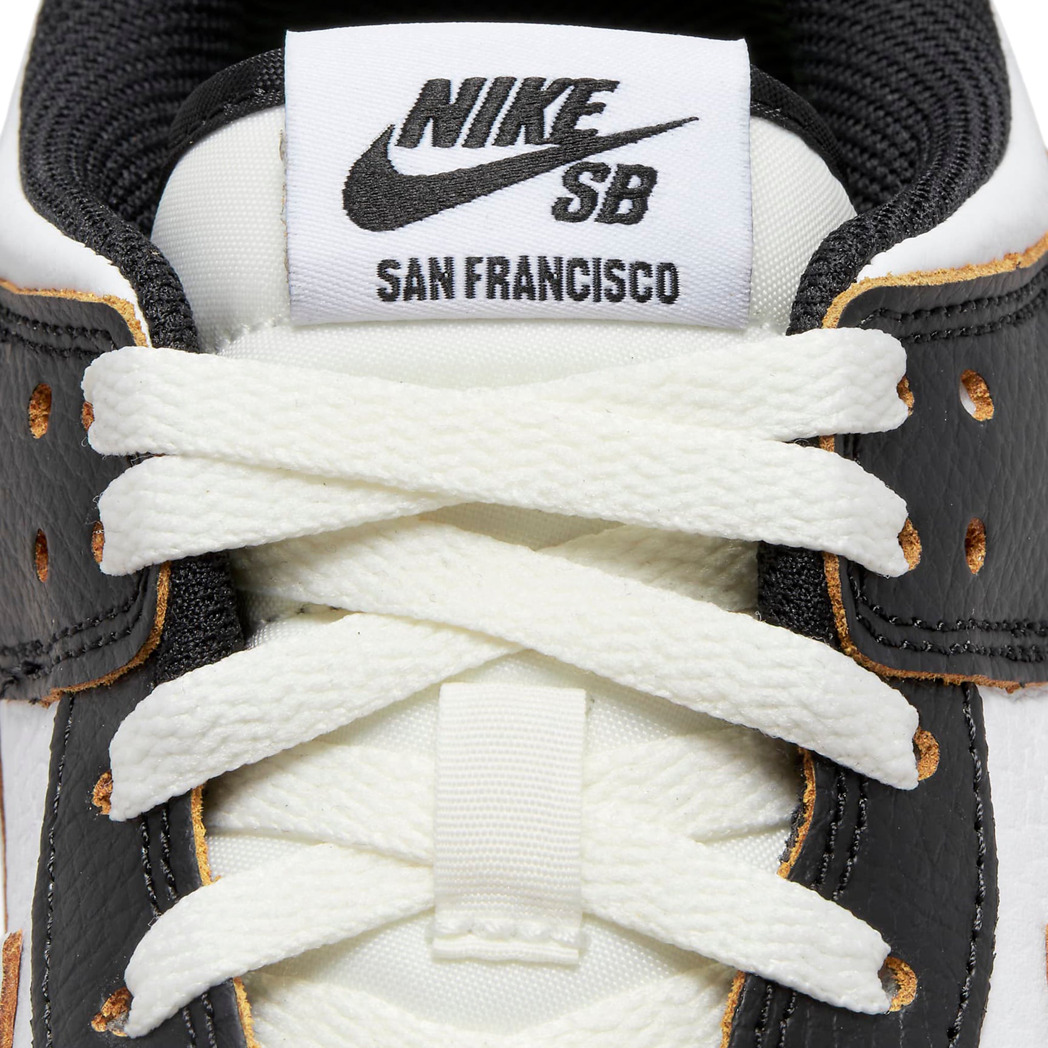 Laces view of Nike x HUF SB Dunk Low San Francisco FD8775-001