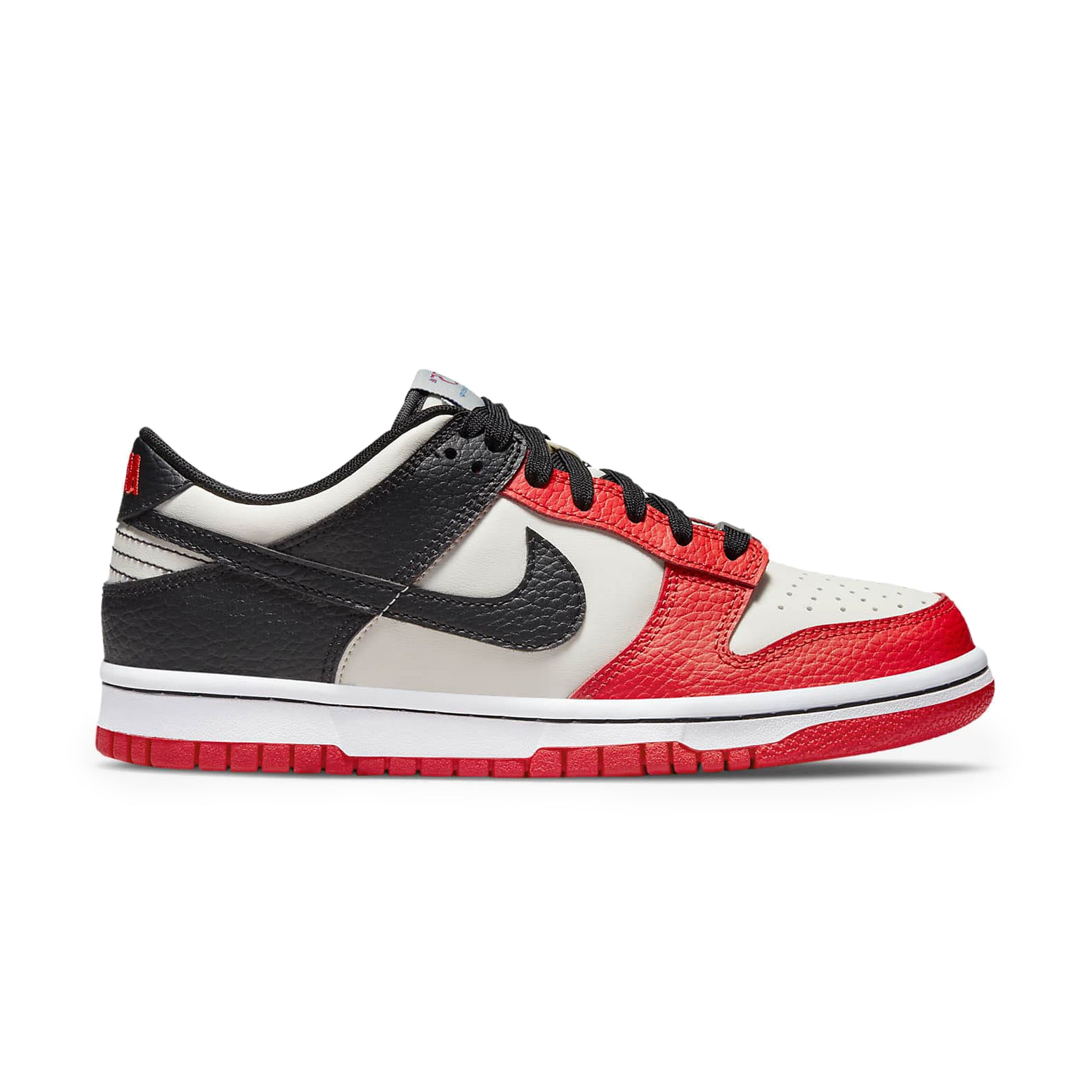 Side view of Nike X NBA Dunk Low EMB 75TH Anniversary Chicago (GS) DO6288-100