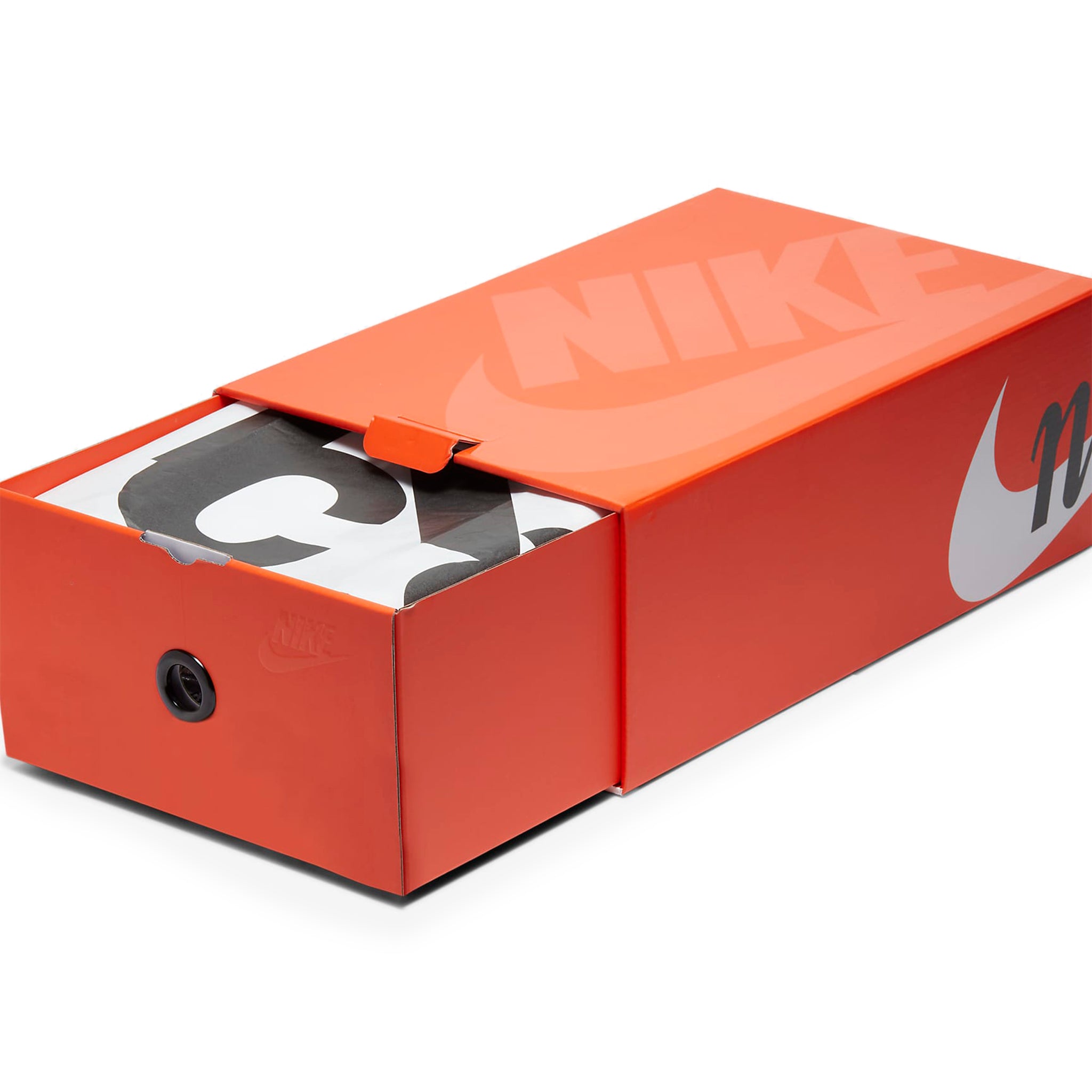 Box view of Nike x Sacai Vaporwaffle Black Gum Sneaker DD1875-001