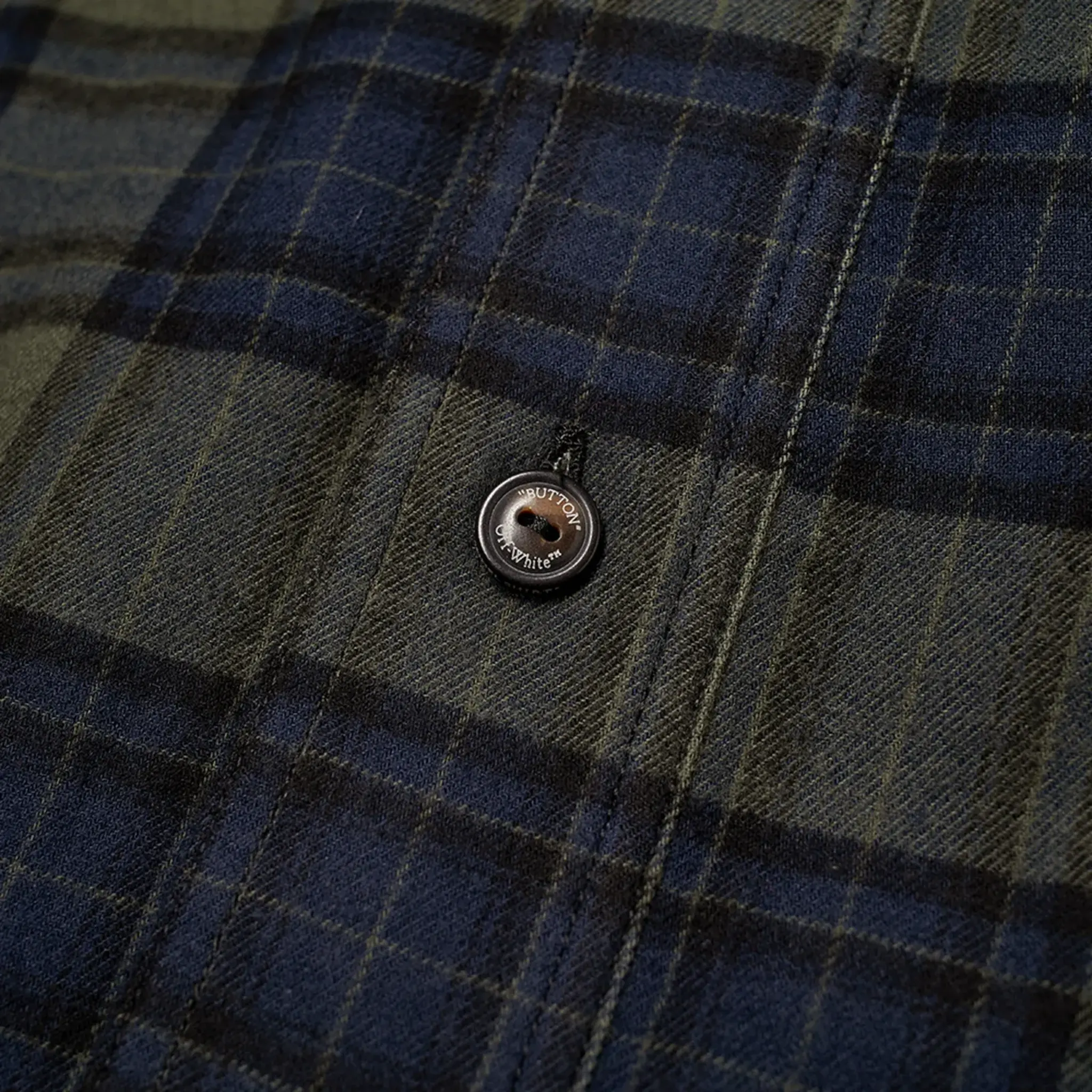 Detailed Button View of Off-White Diagonal Check Green Flannel Shirt OMGA133S21FAB0015701