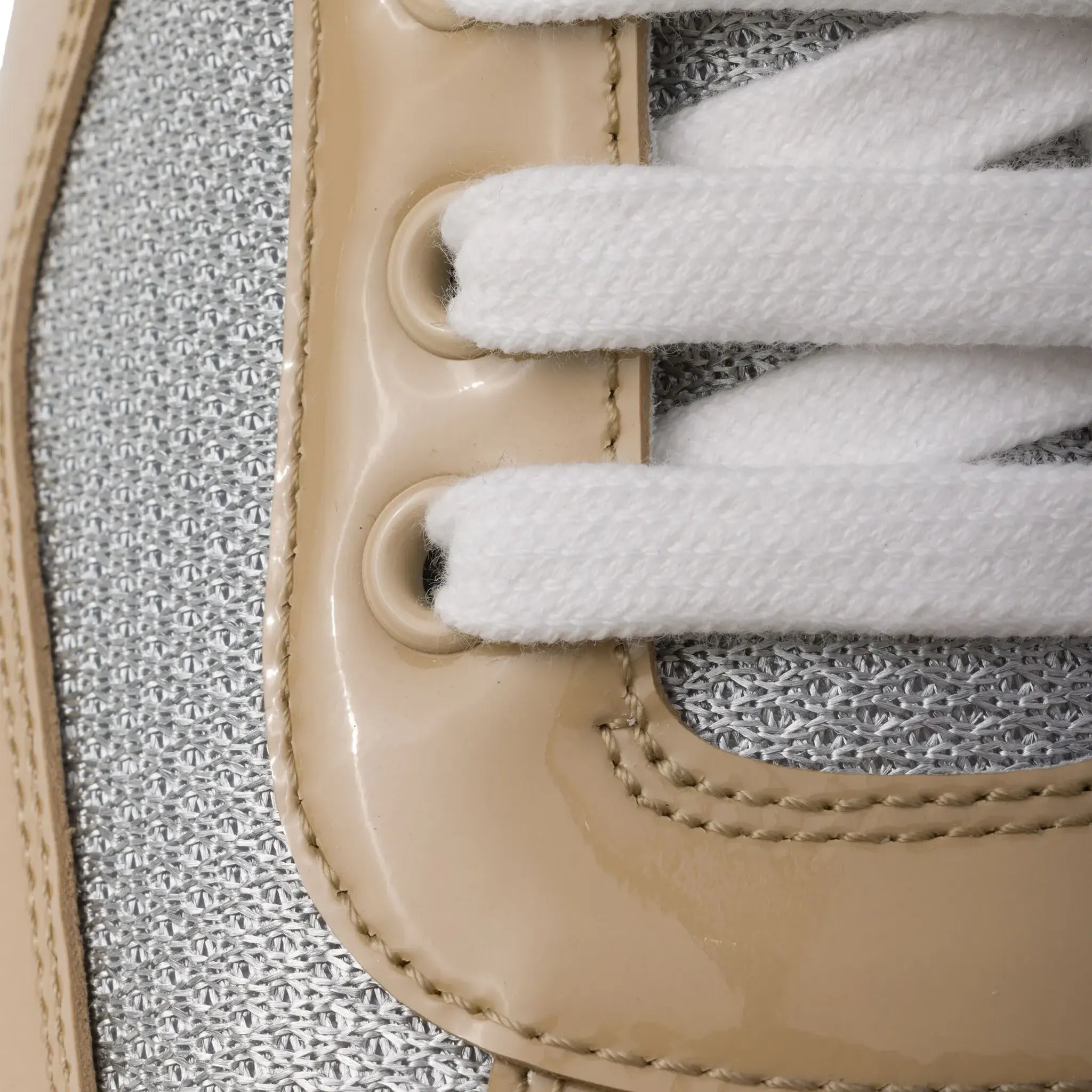 Detailed View of Prada Americas Cup Logo Patch Patent Beige Sneaker 4E3400_F_G000_ASZ_F0G0R