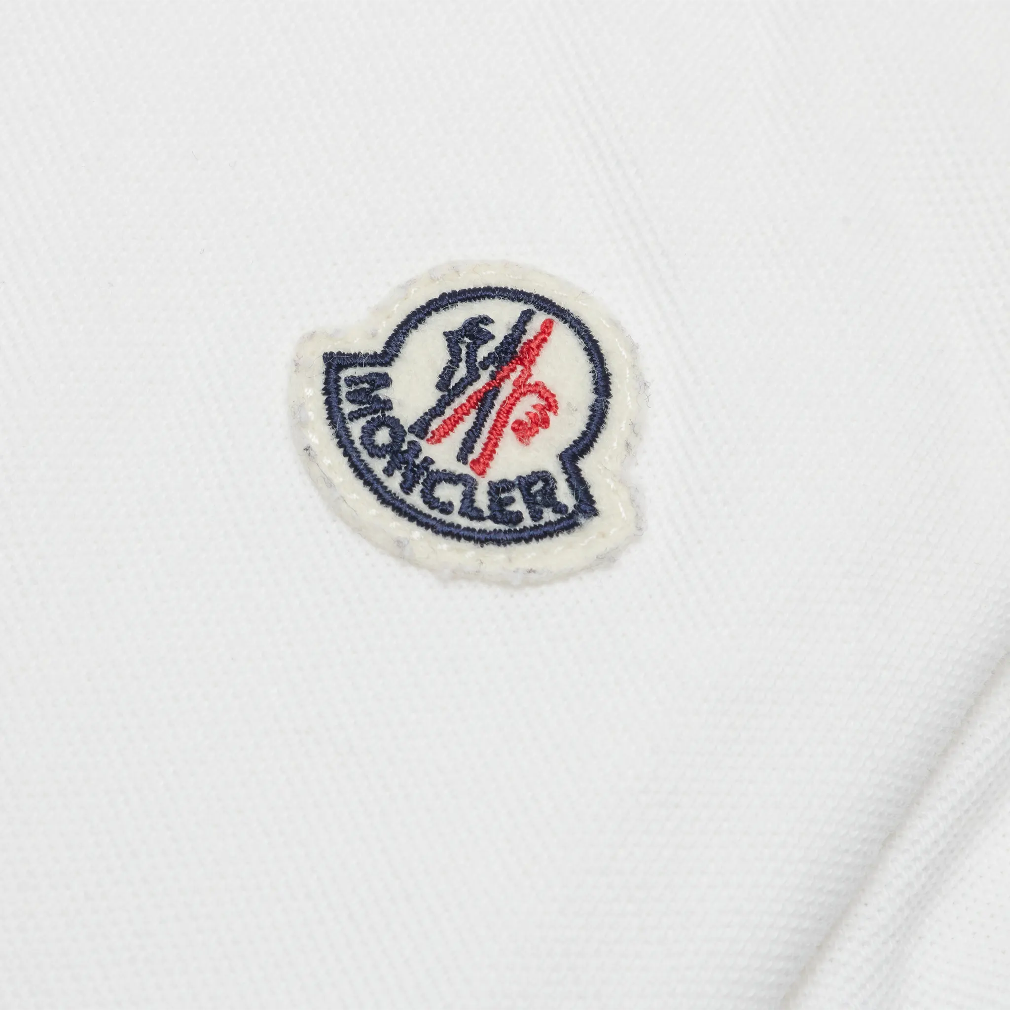Detailed Logo View of Preloved - Moncler Enfant Pique Cotton White Red Polo Shirt