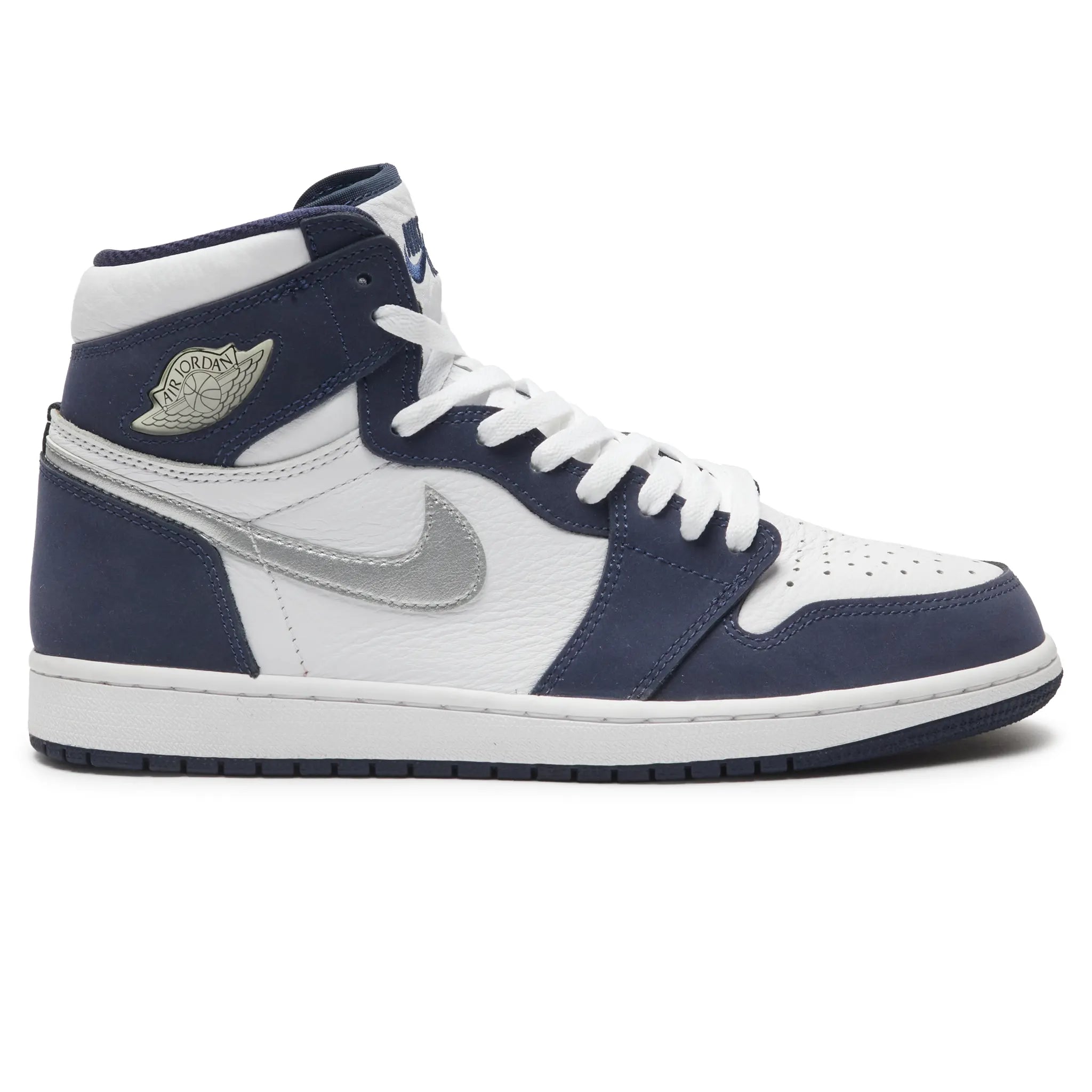 Side View of Preloved - Air Jordan 1 Retro High CO.JP 'Midnight Navy' 2020 DC1788-100