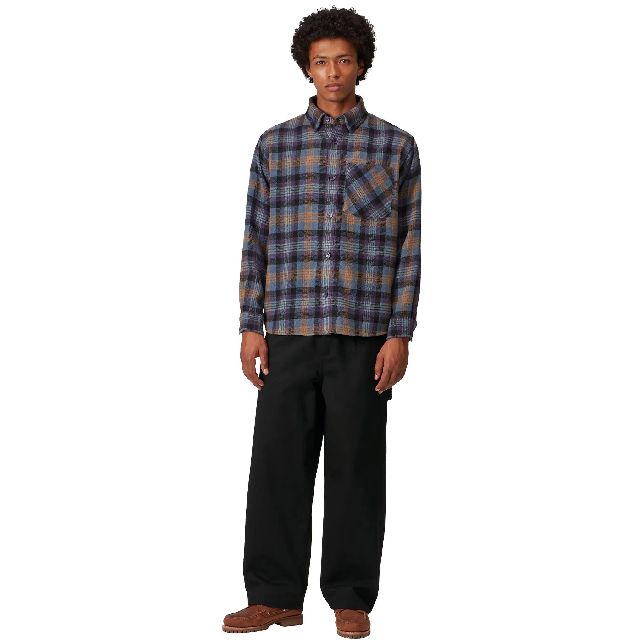 Model View of Preloved - Carhartt Black Pants